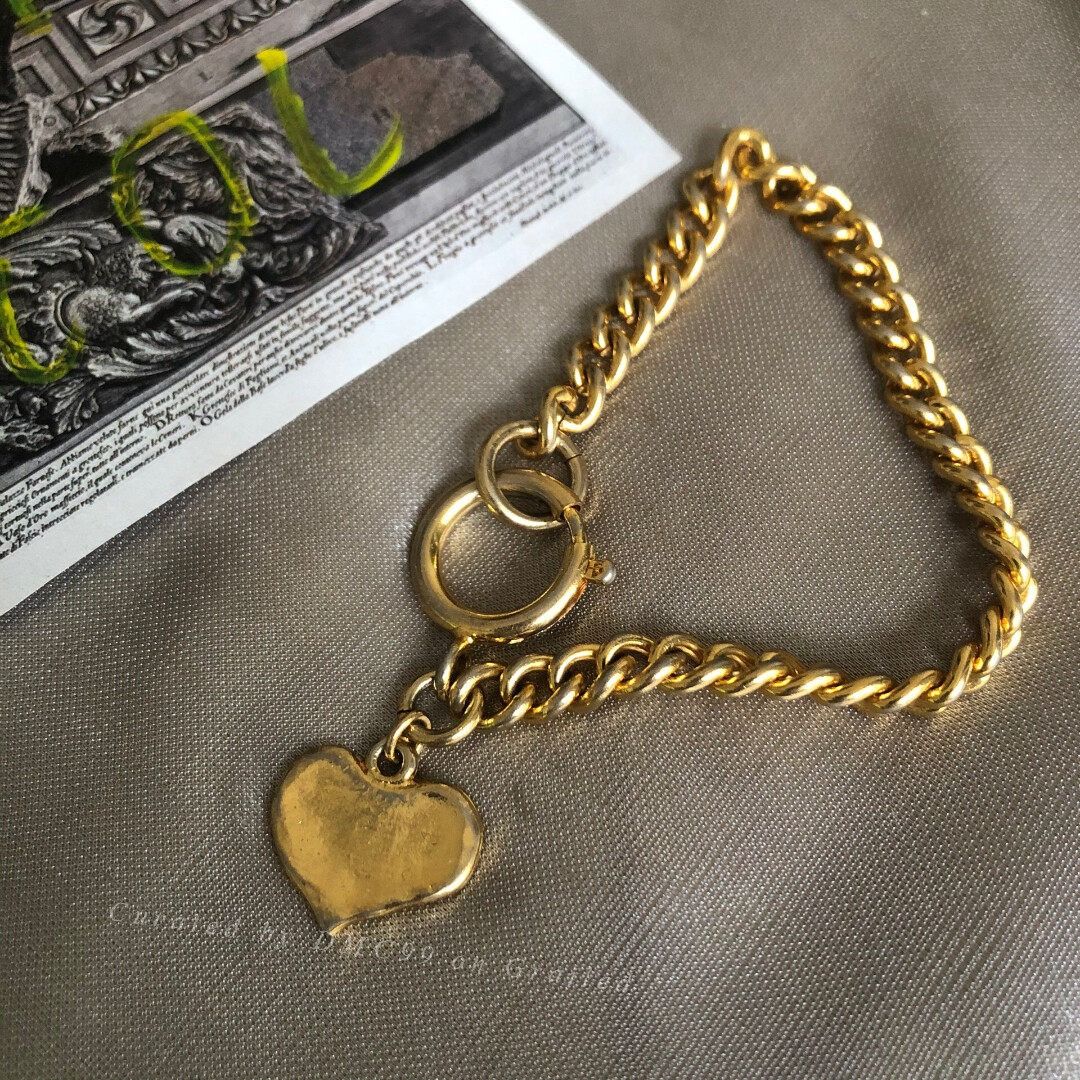Moschino Moschino Vintage Gold-Heart Bracelet Size ONE SIZE - 3 Thumbnail