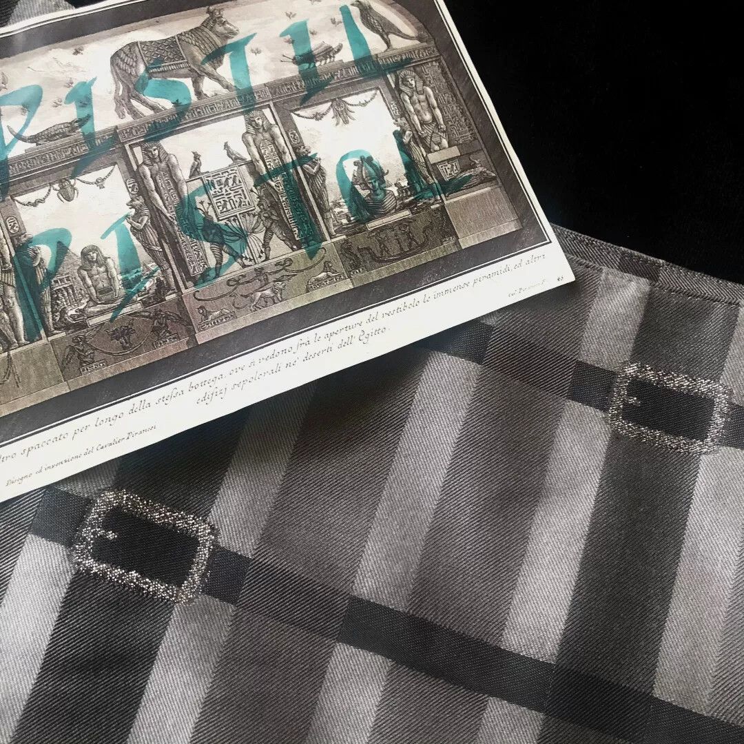 Burberry Burberry Vintage Gray Plaid Midi Skirt Size 40" / US 18 - 3 Thumbnail