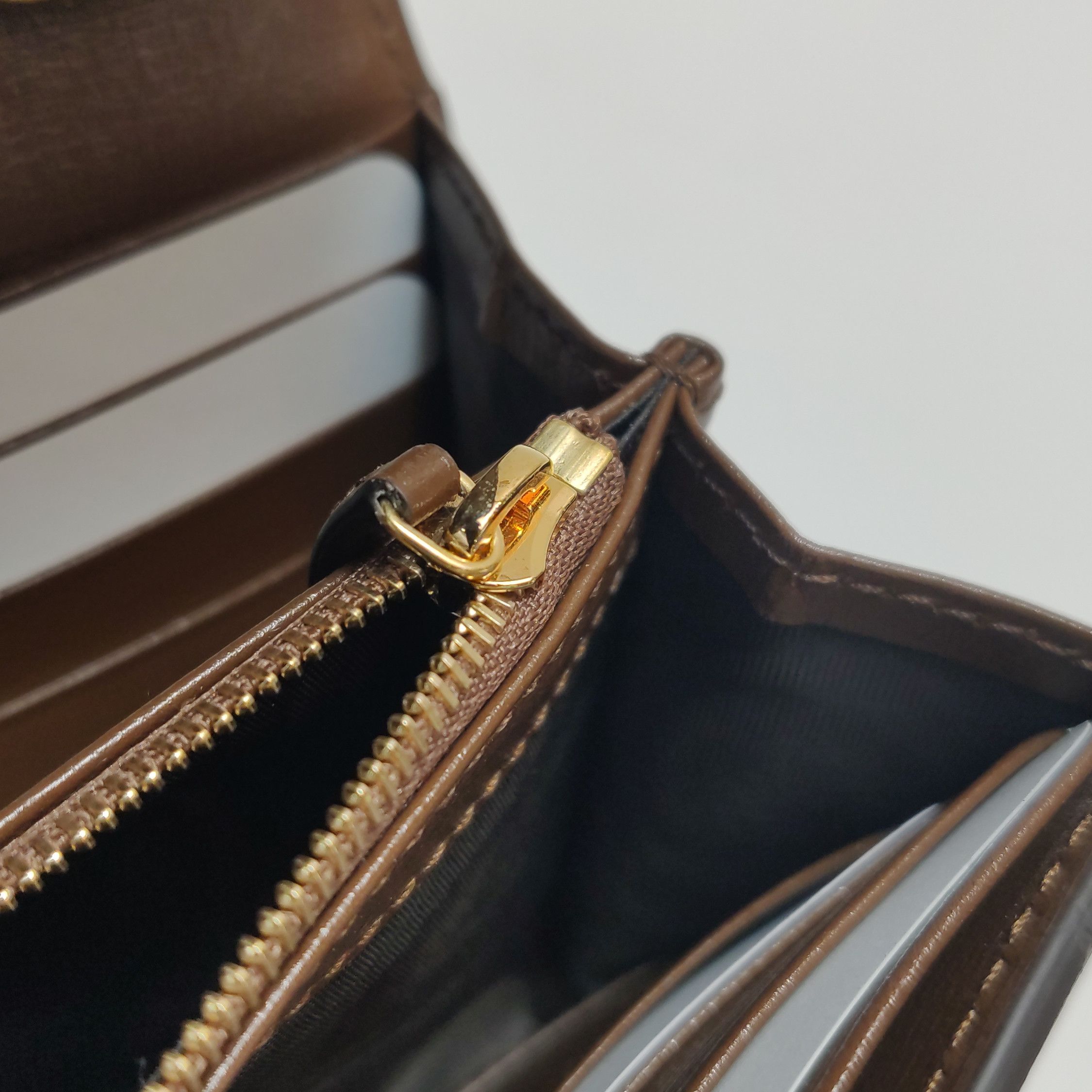 Gucci Gucci Women os Crossbody Bags Size ONE SIZE - 9 Thumbnail