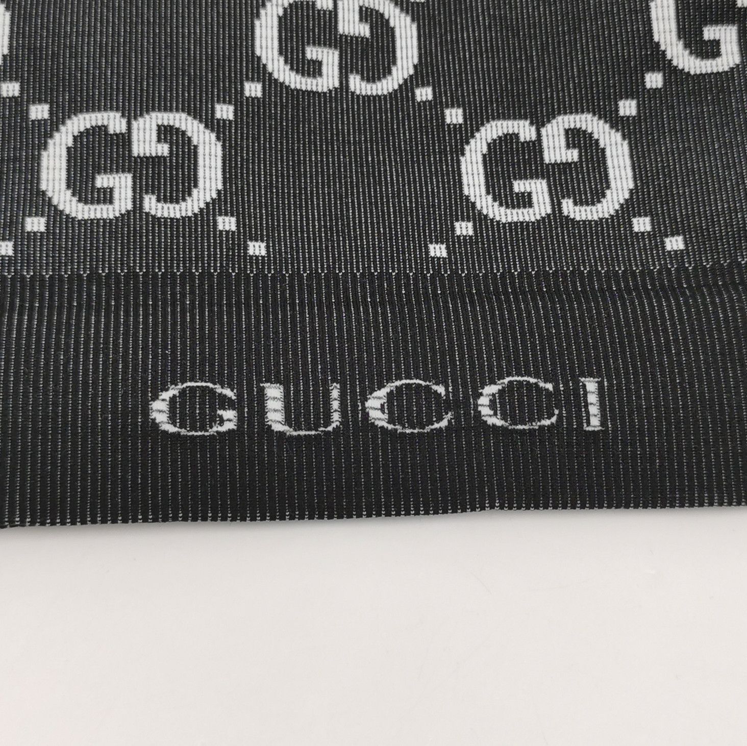 Gucci Gucci Monogram Crop Top Size L Size L / US 10 / IT 46 - 3 Thumbnail