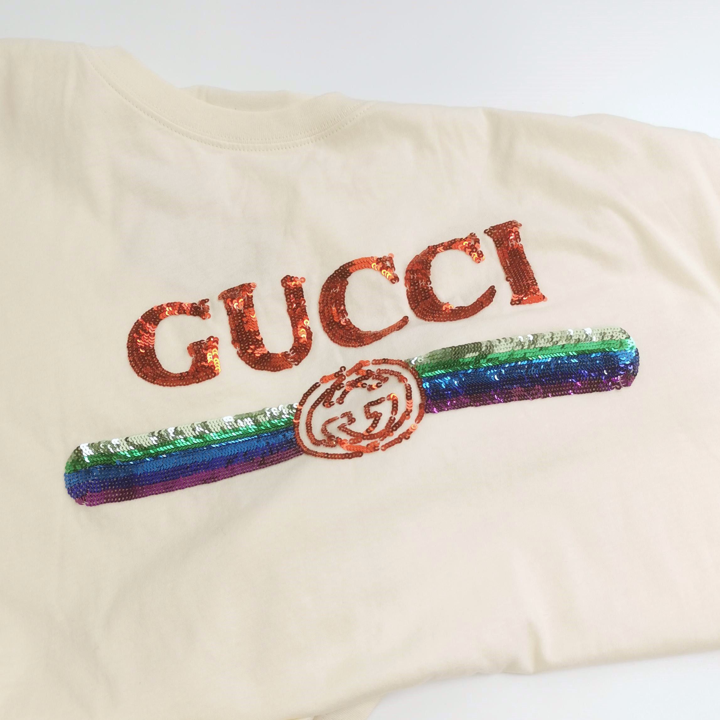 Gucci Gucci Sequin Logo T-Shirt Size M Size US M / EU 48-50 / 2 - 3 Thumbnail