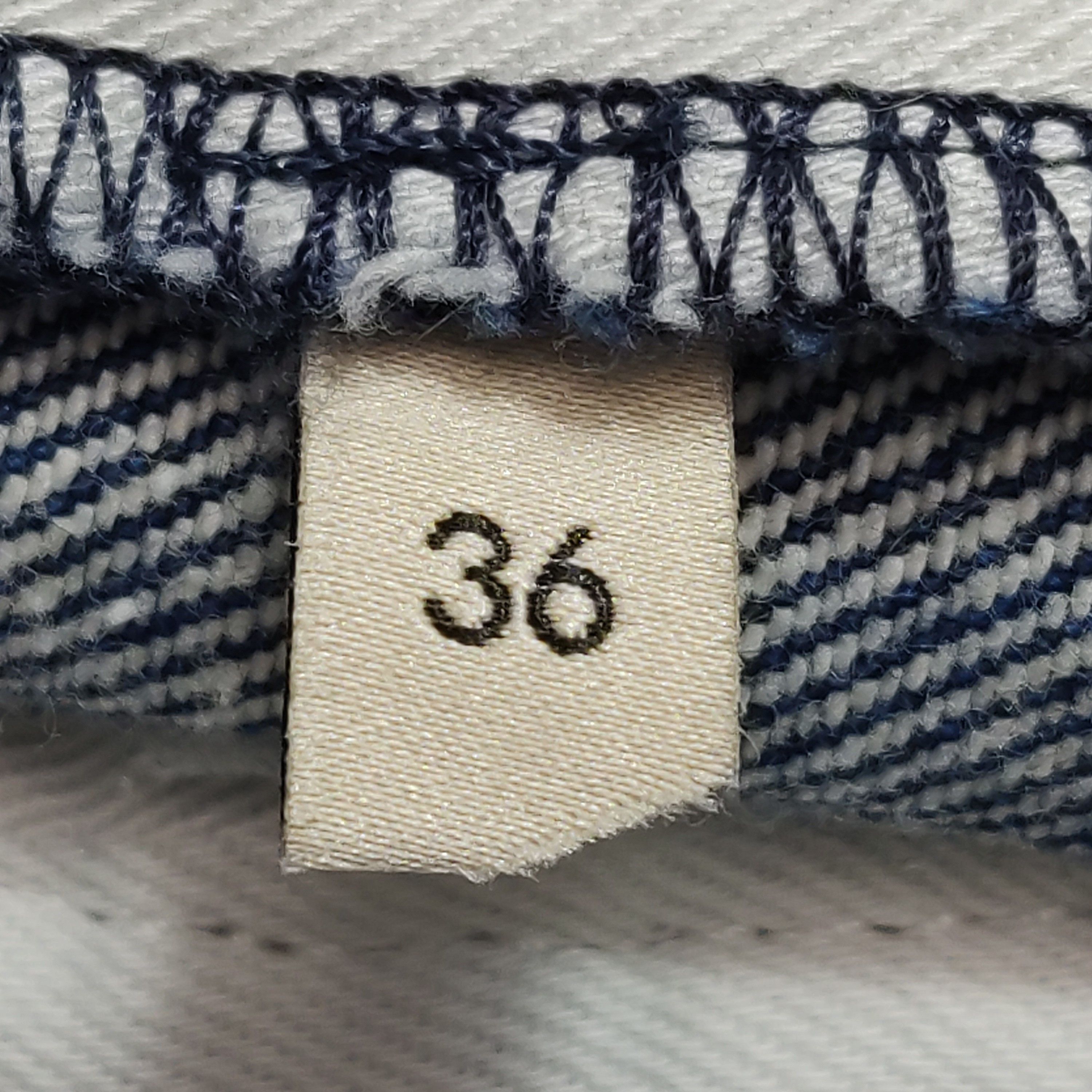 Gucci Gucci Logo Denim Shorts Size 36 Size 25" / US 0 / IT 36 - 10 Thumbnail