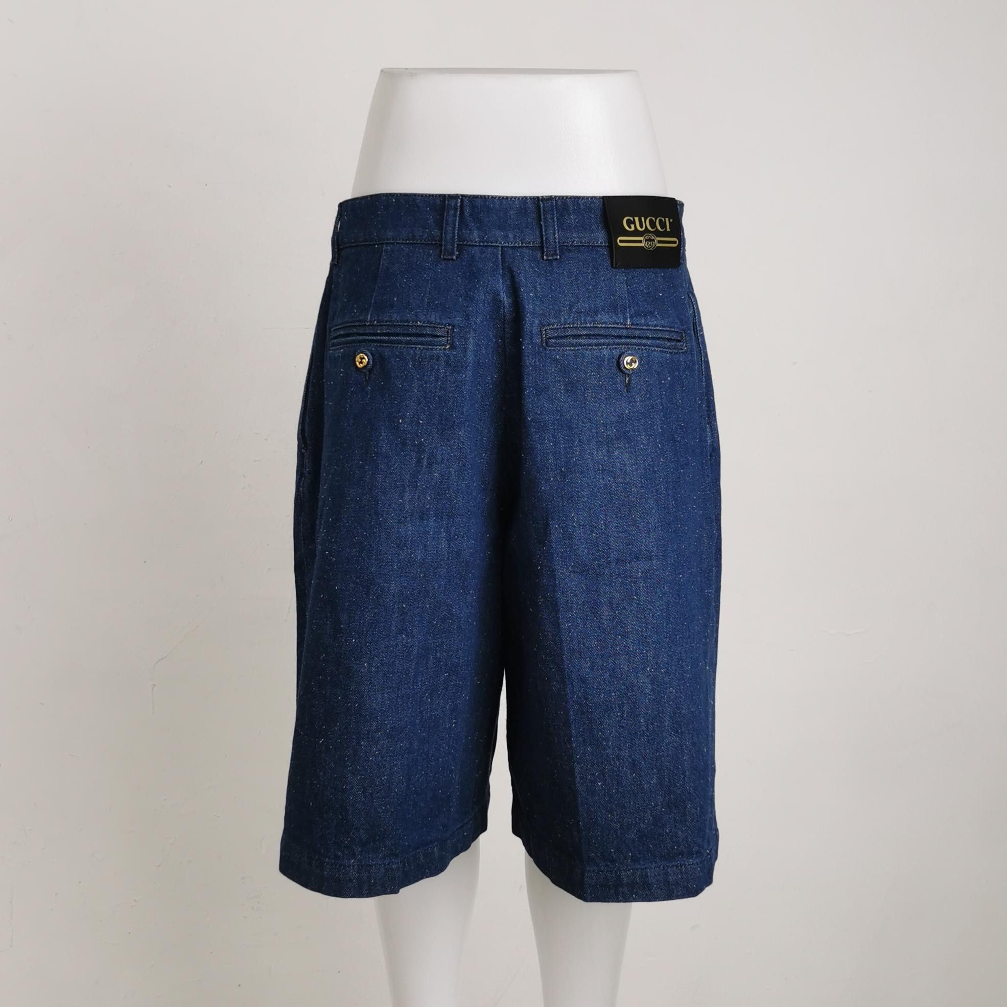 Gucci Gucci Logo Patch Denim Shorts Size 26 Size US 26 / EU 42 - 2 Thumbnail