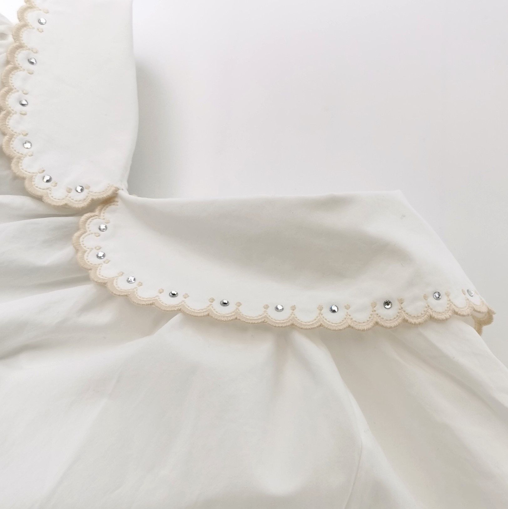Gucci Gucci Crystal Collar White Blouse Size 40 Size S / US 4 / IT 40 - 3 Thumbnail