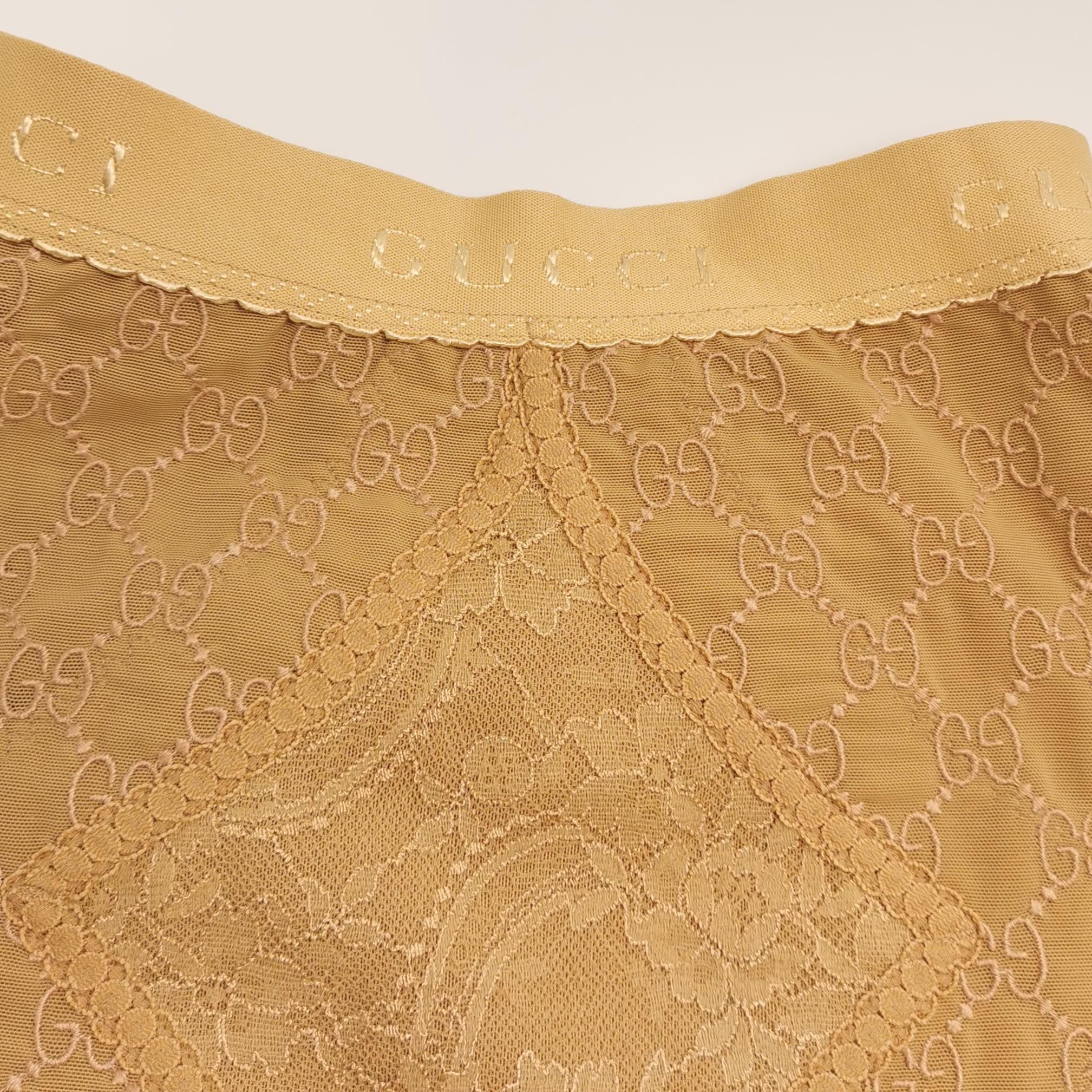 Gucci Gucci GG Monogram Quilted Skirt Size XS Size 26" / US 2 / IT 38 - 3 Thumbnail