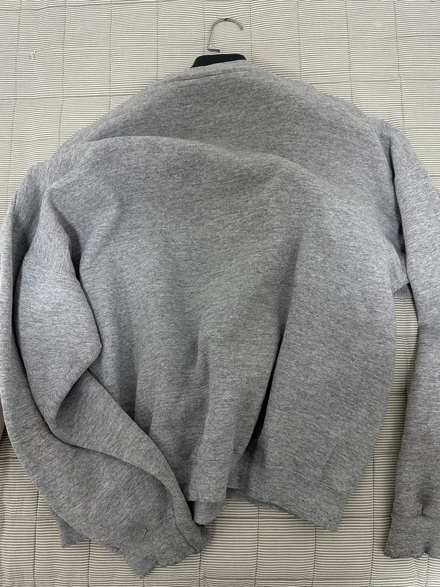 Vintage Vintage 90s Mickey&Co Disney Sweatshirt Size US M / EU 48-50 / 2 - 6 Thumbnail