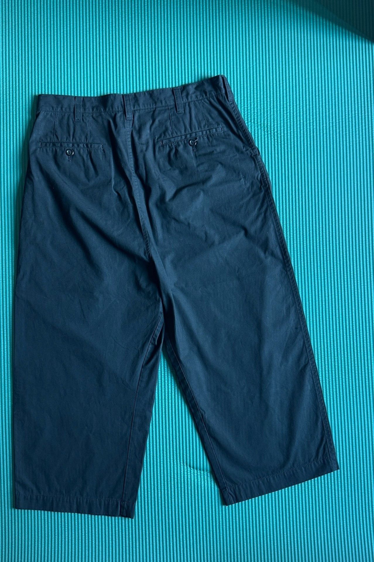 Comme des Garcons COMME des GARÇONS HOMME Double-Pleated Cropped Pants Size US 32 / EU 48 - 2 Thumbnail