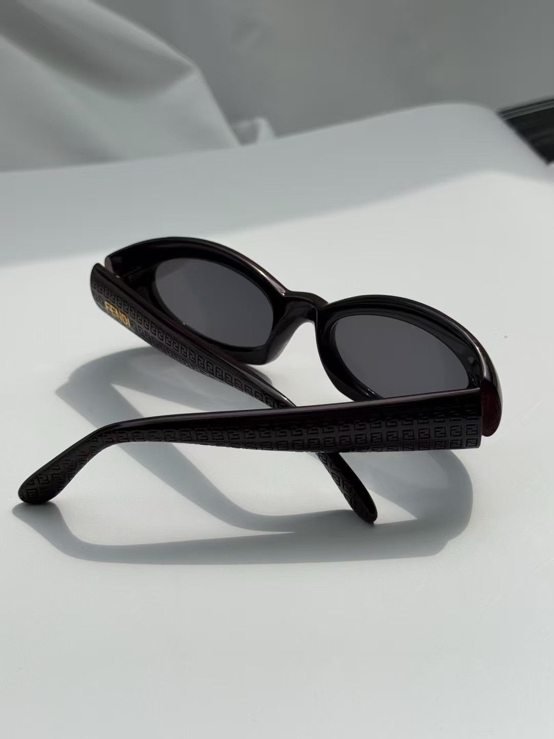 Fendi Fendi Vintage Sunglasses Size ONE SIZE - 9 Thumbnail