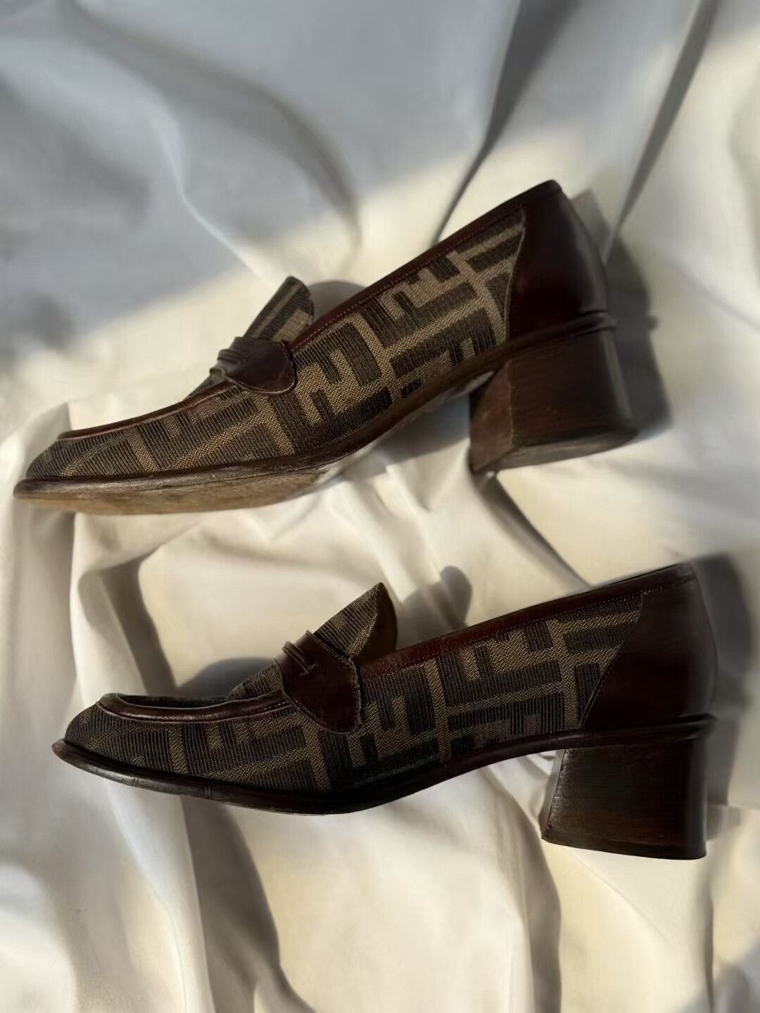 Fendi Fendi FF Logo Loafers Size US 4.5 / IT 34.5 - 7 Thumbnail