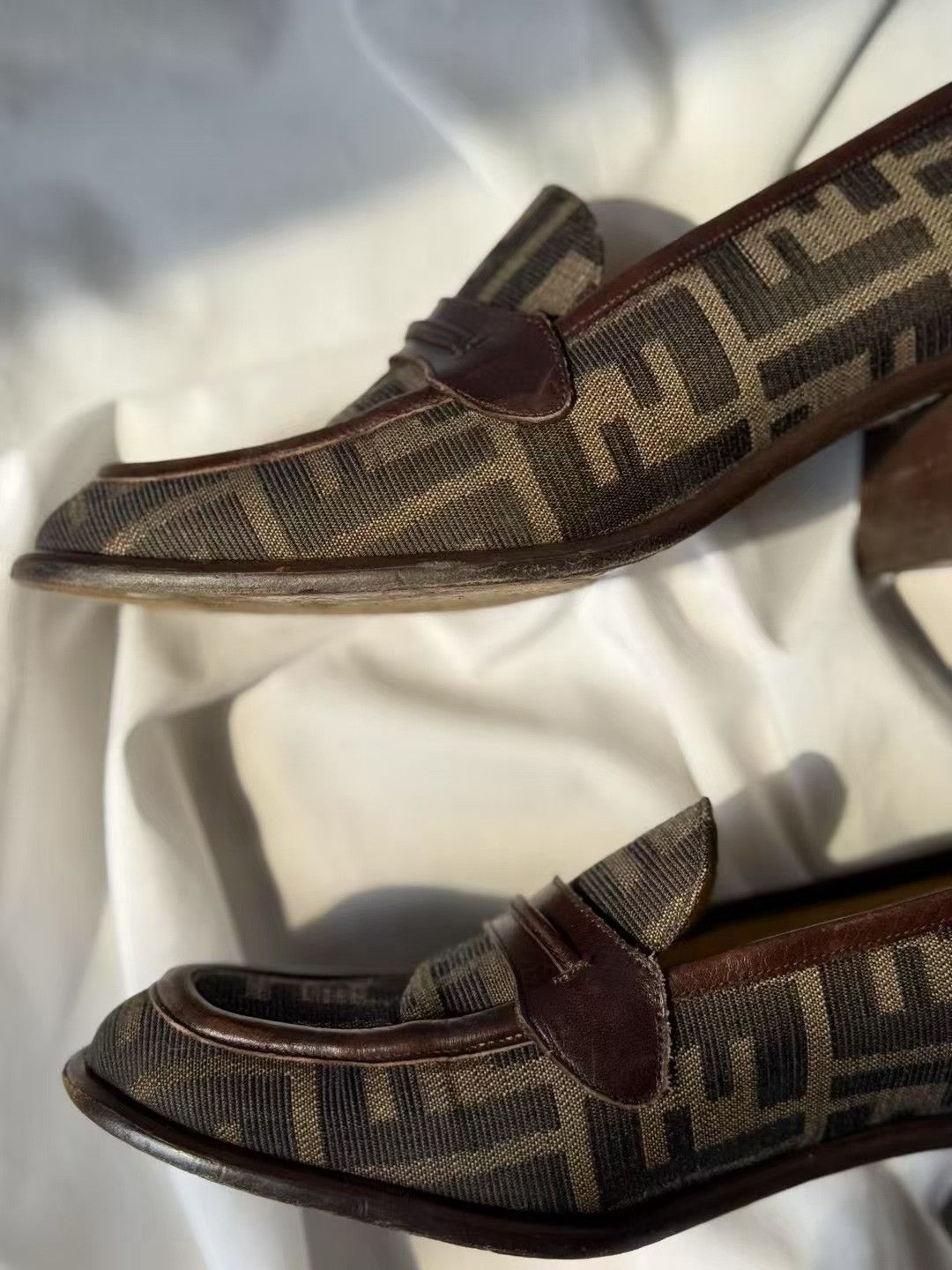 Fendi Fendi FF Logo Loafers Size US 4.5 / IT 34.5 - 8 Thumbnail