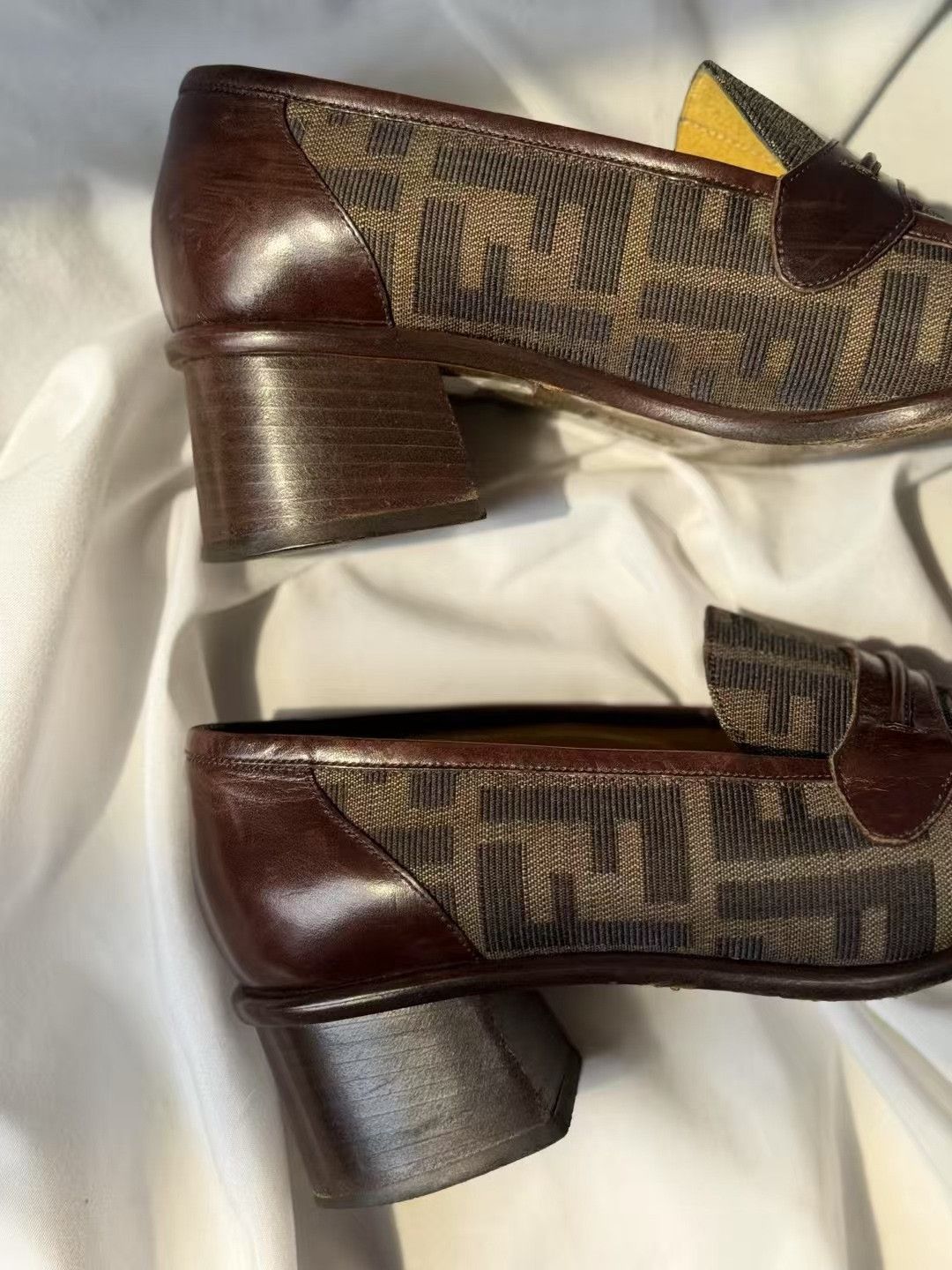 Fendi Fendi FF Logo Loafers Size US 4.5 / IT 34.5 - 6 Thumbnail