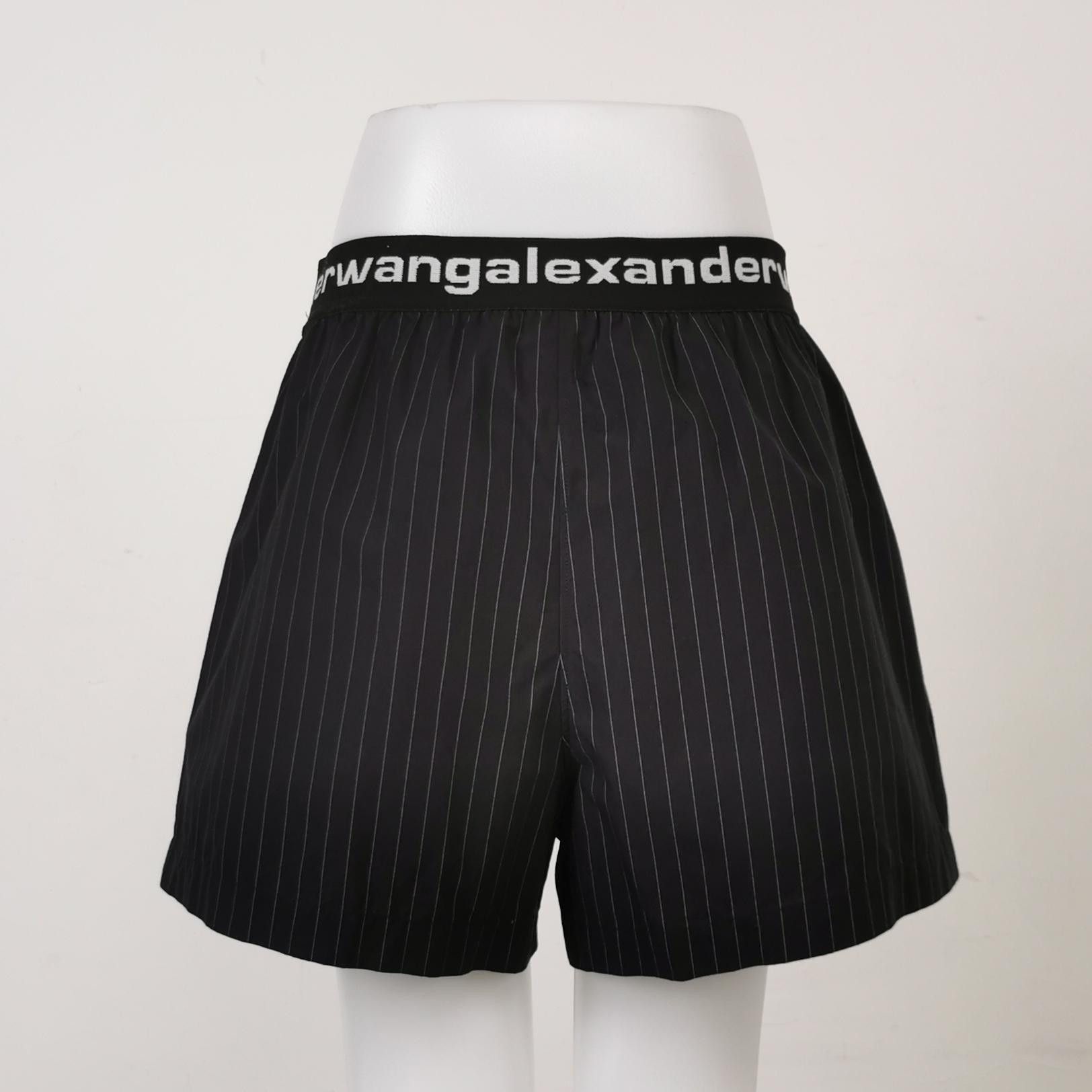 Alexander Wang Alexander Wang Pinstripe Logo Shorts Size S Size US 30 / EU 46 - 2 Thumbnail