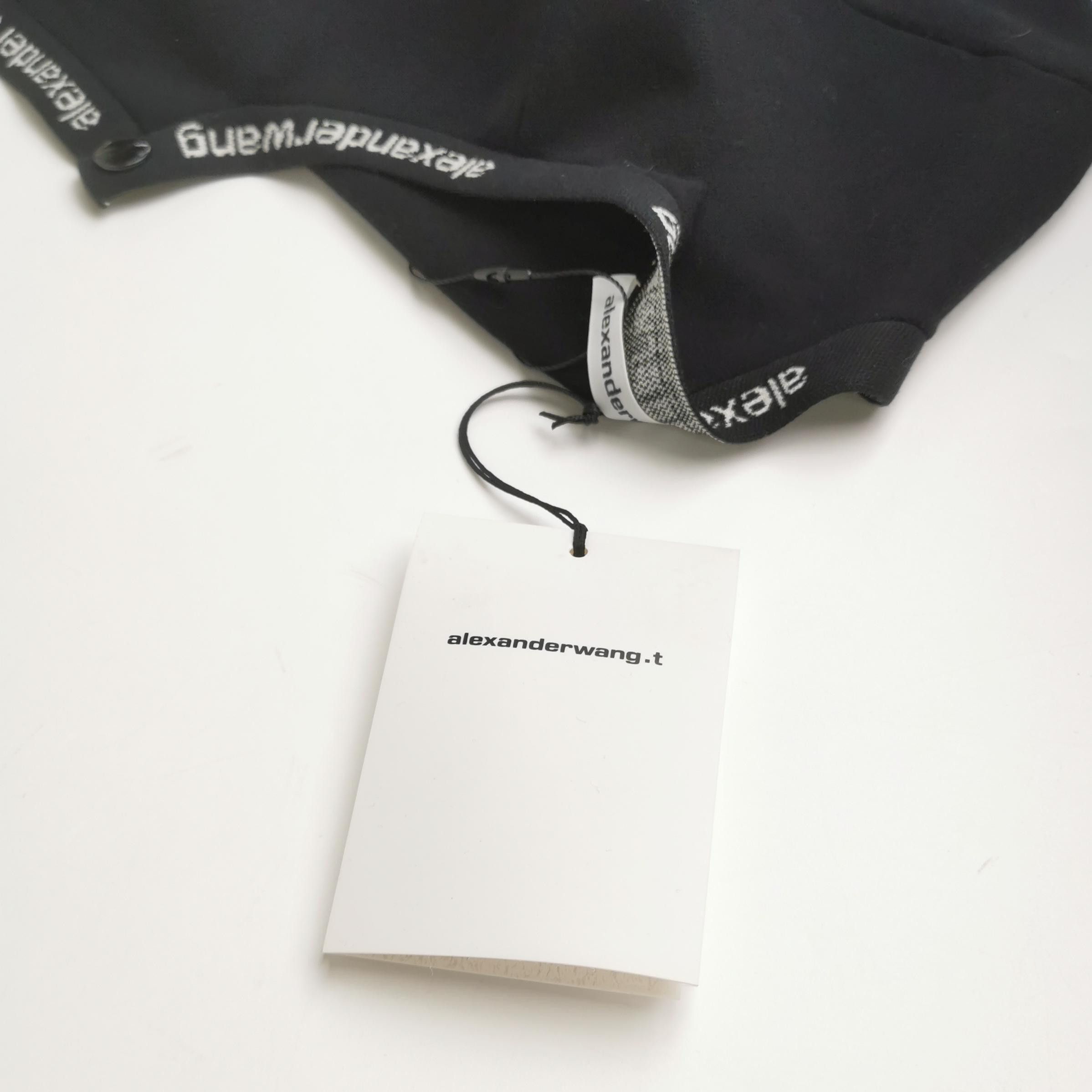 Alexander Wang Alexander Wang Logo Trim Knit Crop Top Size S Size S / US 4 / IT 40 - 4 Thumbnail
