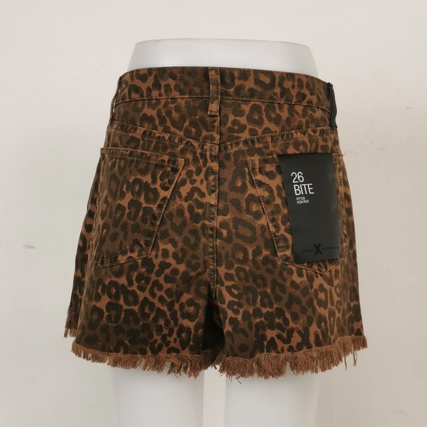 Alexander Wang Alexander Wang Leopard Denim Shorts Size 26 Size 26" / US 2 / IT 38 - 2 Thumbnail