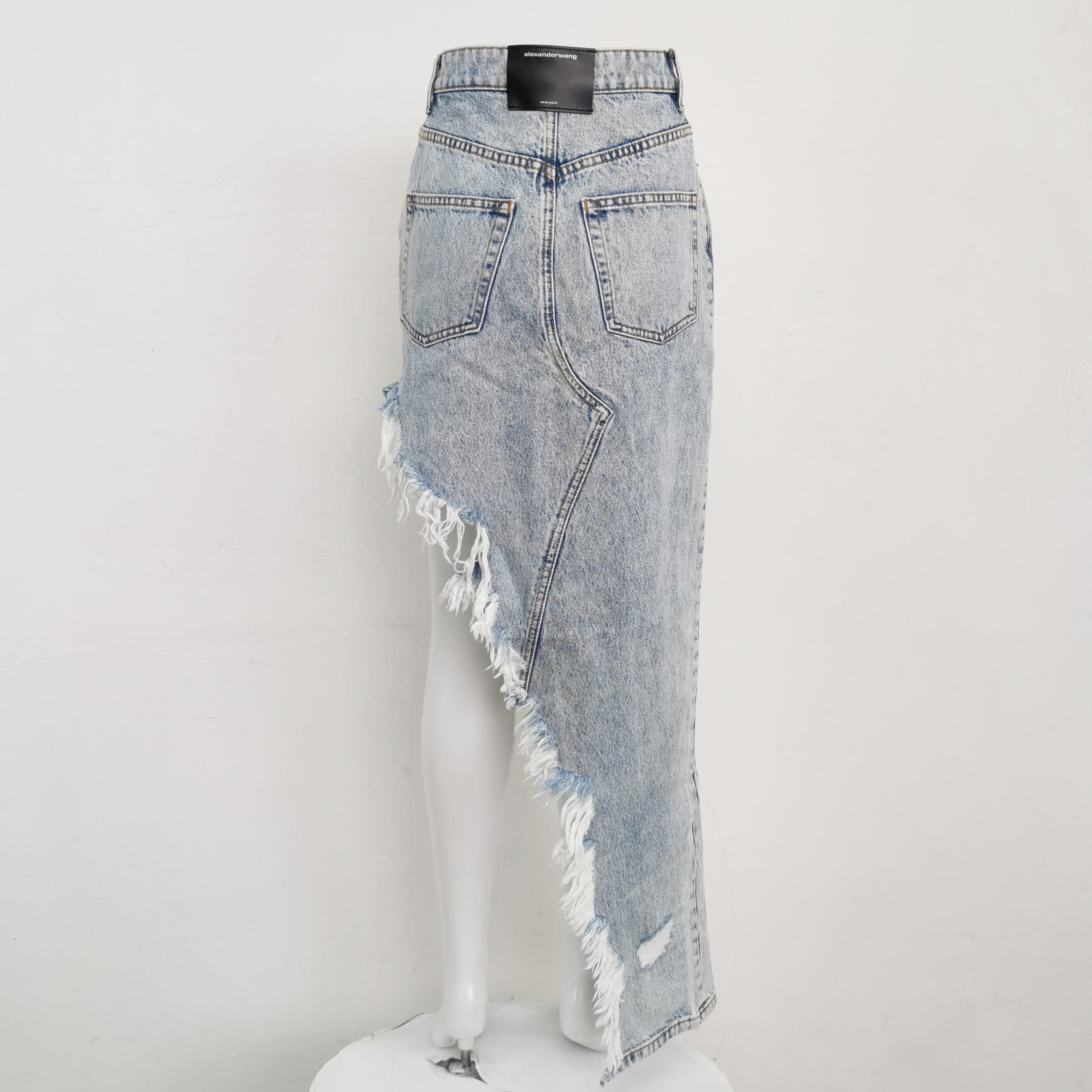 Alexander Wang Alexander Wang Distressed Denim Skirt Size 26 Size 26" / US 2 / IT 38 - 2 Thumbnail