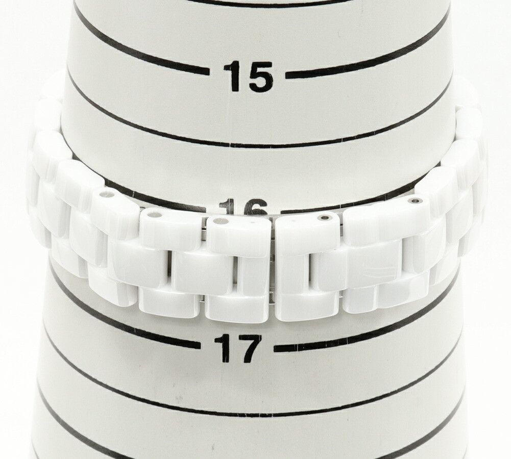 Chanel Chanel CHANEL J12 White Ceramic Watch Glass / Ceramic Quartz H1628 DUTY FREE for USA Size ONE SIZE - 4 Thumbnail