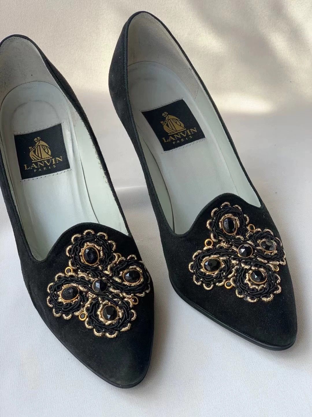 Lanvin Vintage LANVIN Suede Embroidered Heels Size US 5 / IT 35 - 2 Thumbnail