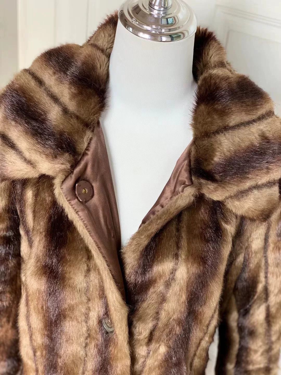 Ralph Lauren Ralph Lauren Vintage Faux Fur Coat Size US M / EU 48-50 / 2 - 6 Thumbnail
