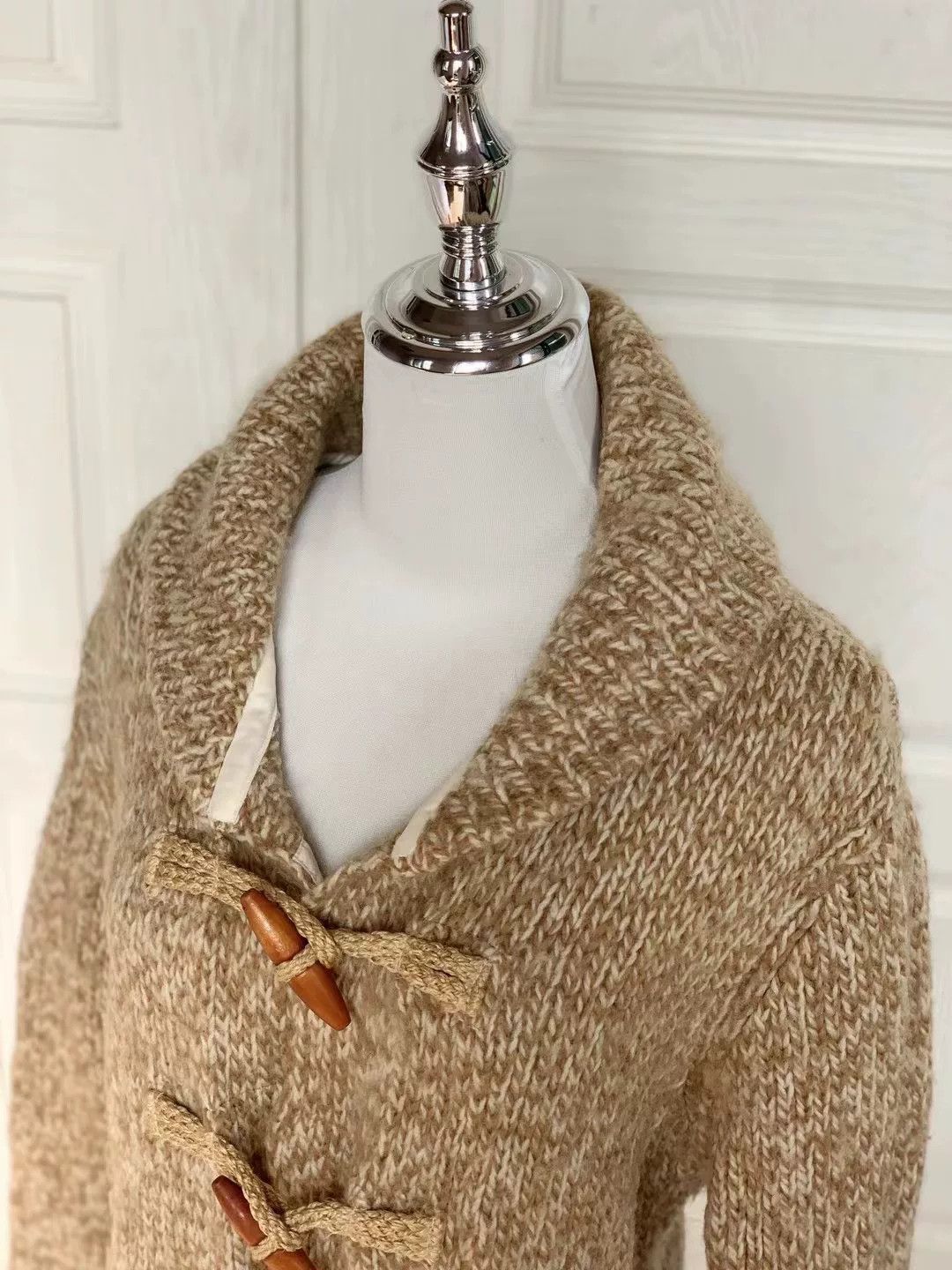 Ralph Lauren Ralph Lauren Vintage Wool Horn Button Cardigan Size US L / EU 52-54 / 3 - 4 Thumbnail