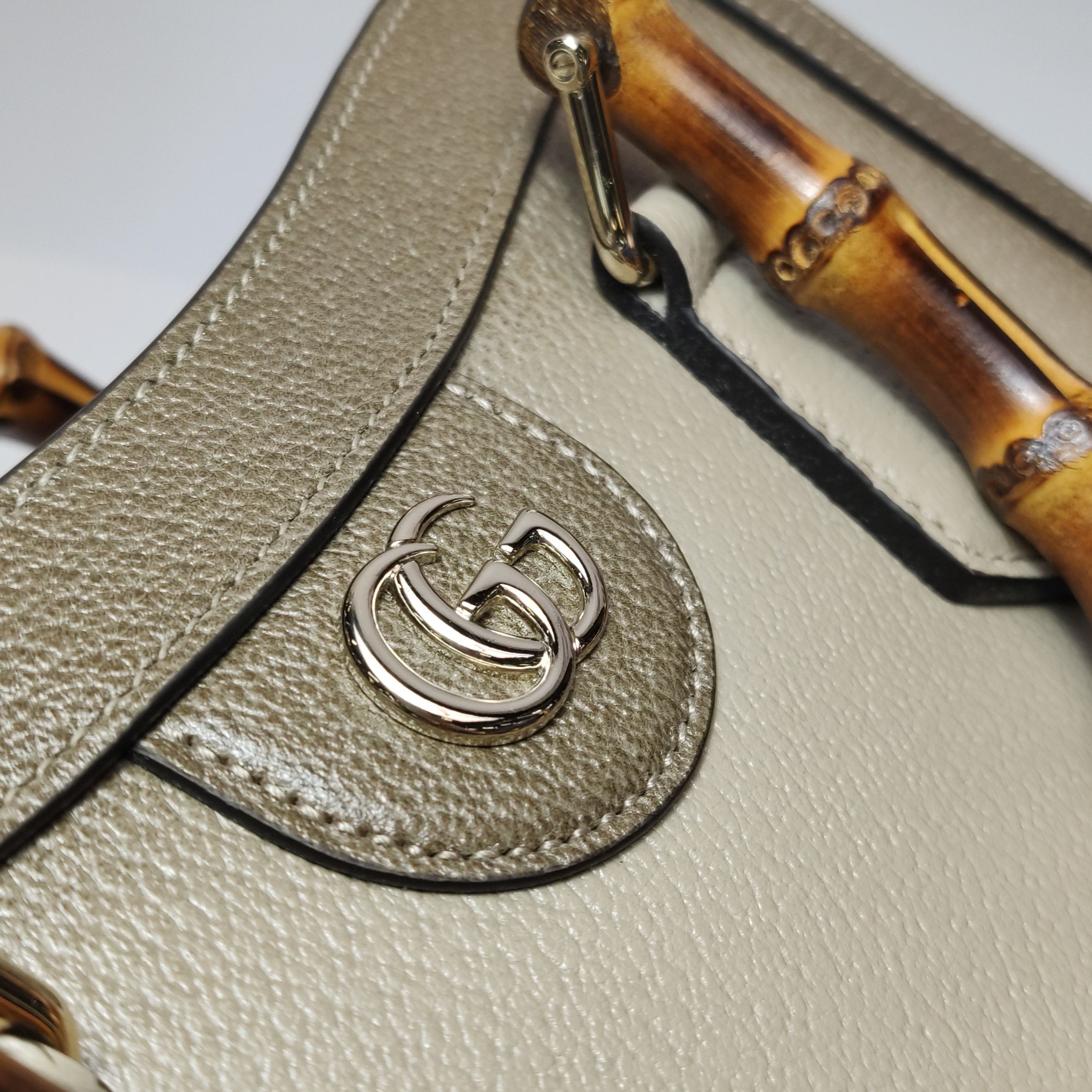 Gucci Gucci Women os Crossbody Bags Size ONE SIZE - 12 Thumbnail