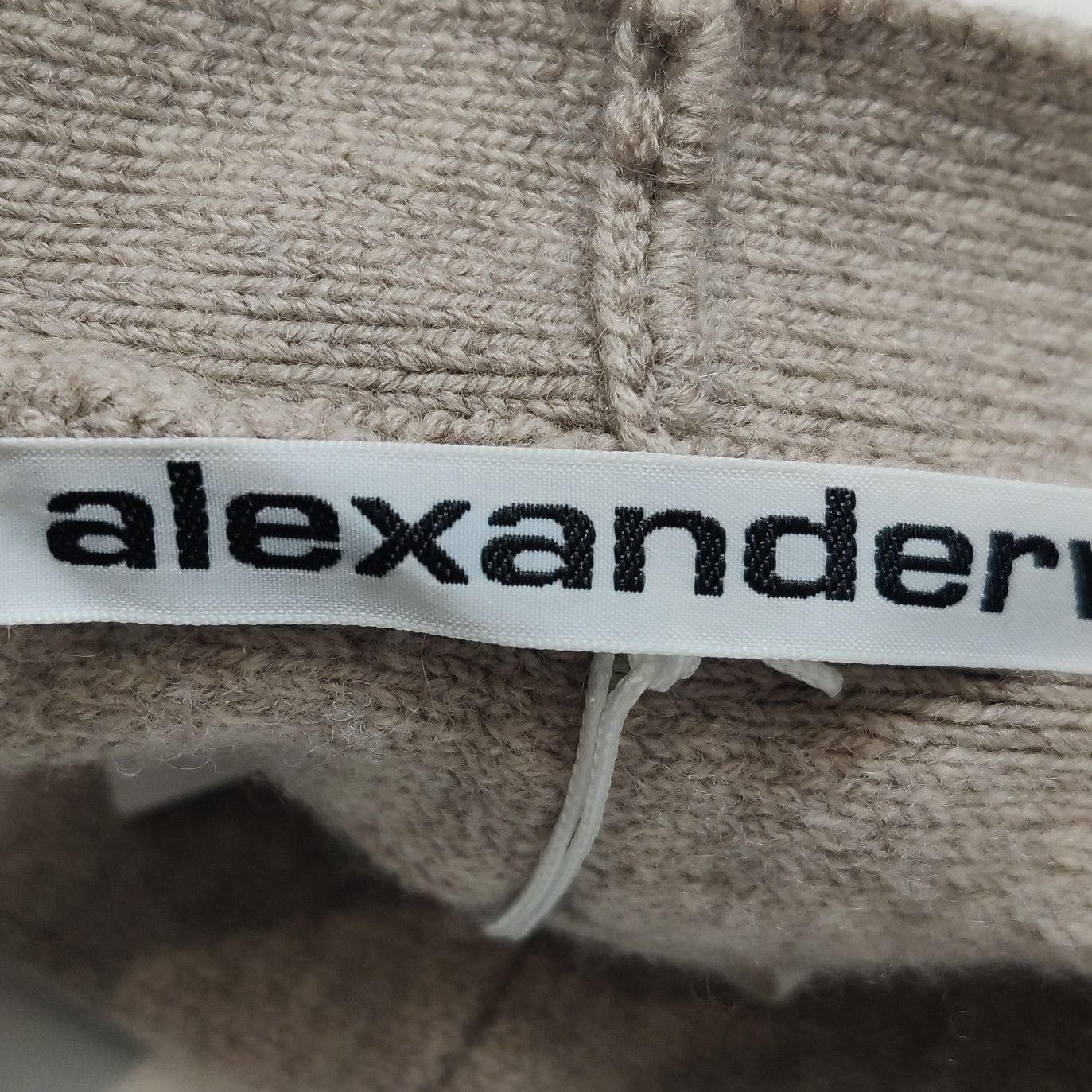 Alexander Wang Alexander Wang Knit V-Neck Button Vest Size S Size S / US 4 / IT 40 - 5 Thumbnail