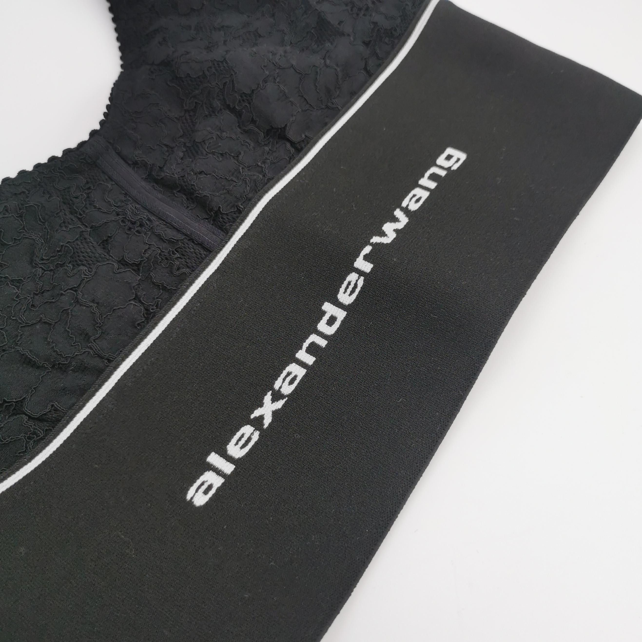 Alexander Wang Alexander Wang Logo Crop Top XS Size XS / US 0-2 / IT 36-38 - 4 Thumbnail