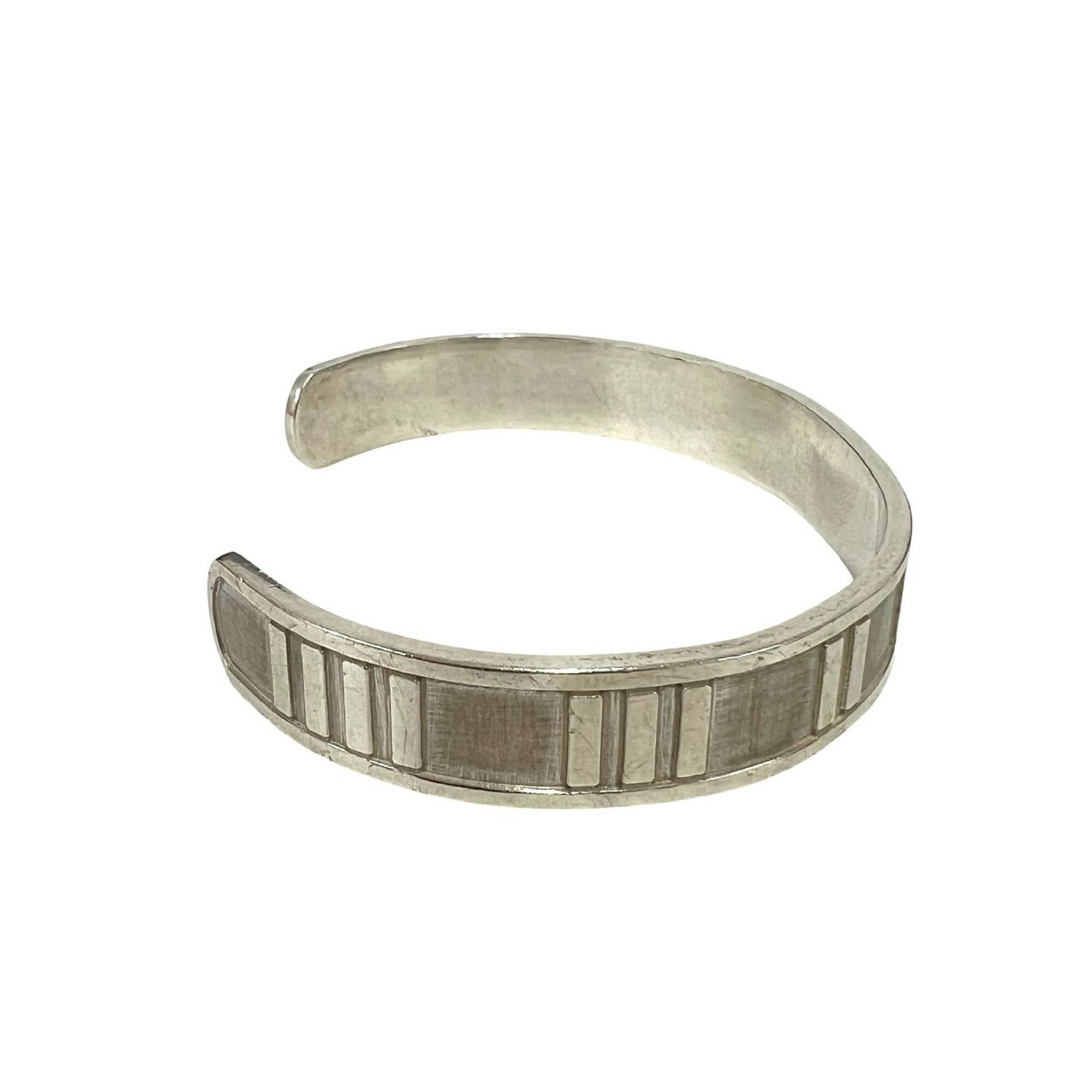 Tiffany & Co. TIFFANY&Co. Tiffany Atlas Bangle, Sterling Silver 925 Bracelet, Accessory, 239-7 Size ONE SIZE - 5 Thumbnail