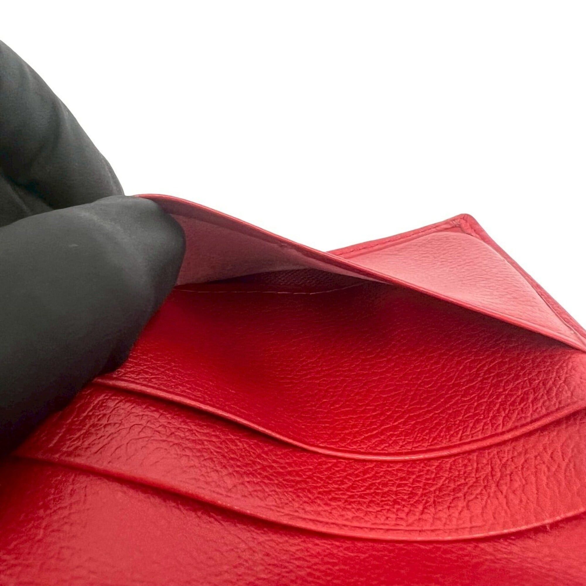 Yves Saint Laurent YVES SAINT LAURENT Vintage YSL Logo Leather Bi-fold Wallet with Clasp Closure, Red, 281-3 Size ONE SIZE - 9 Thumbnail