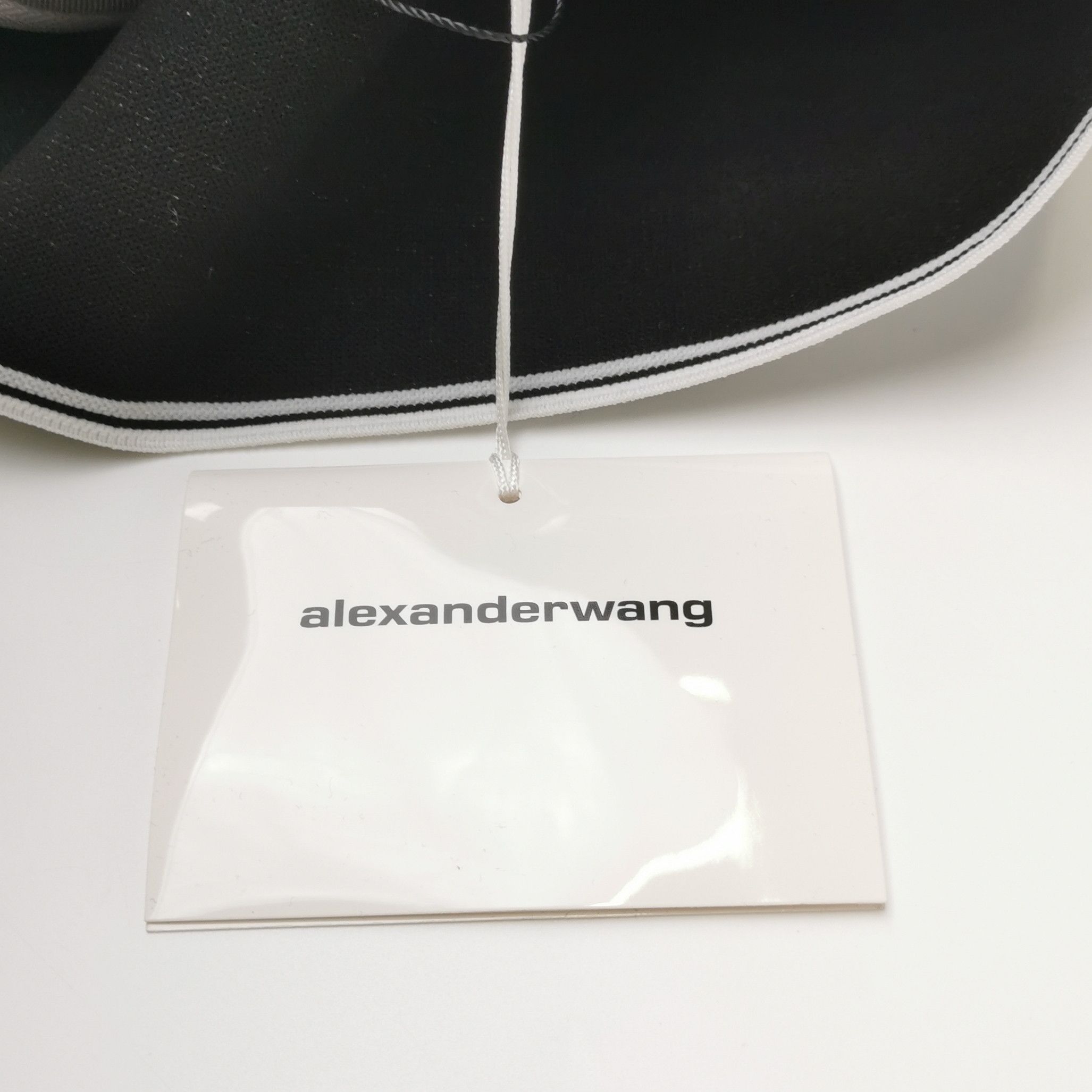 Alexander Wang Alexander Wang Logo Waistband Mini Skirt XXS Size 24" / US 00 / IT 34 - 4 Thumbnail