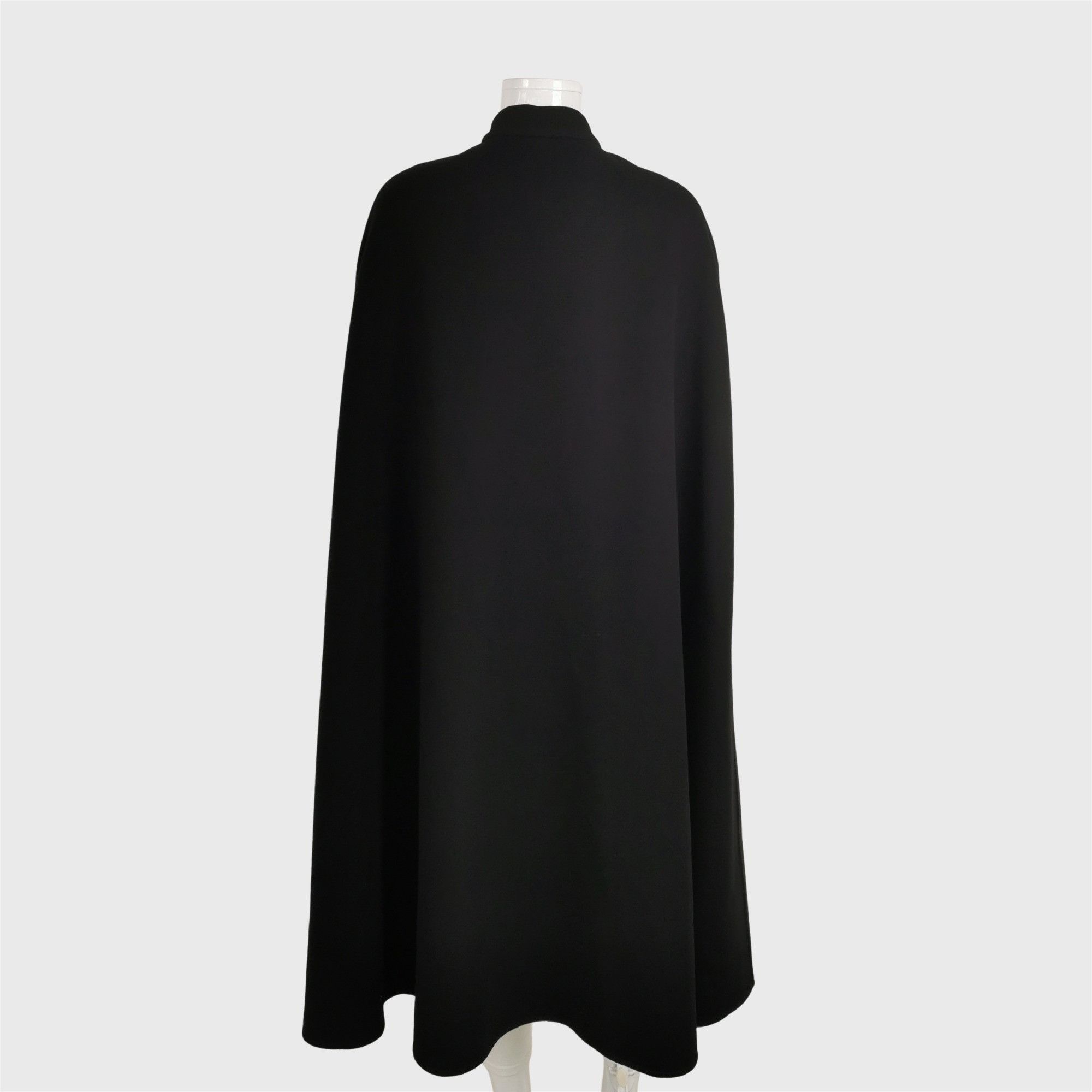 Celine Celine Black Cashmere Logo Cape Size S Size S / US 4 / IT 40 - 2 Thumbnail