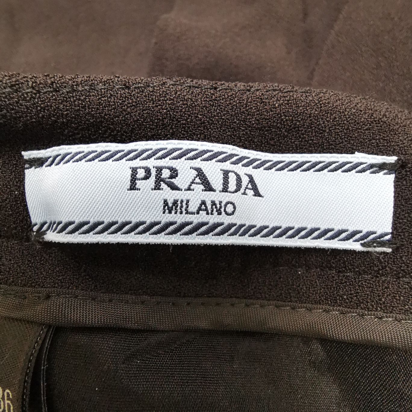 Prada Prada Pleated Midi Skirt Size 36 Size 25" / US 0 / IT 36 - 5 Thumbnail