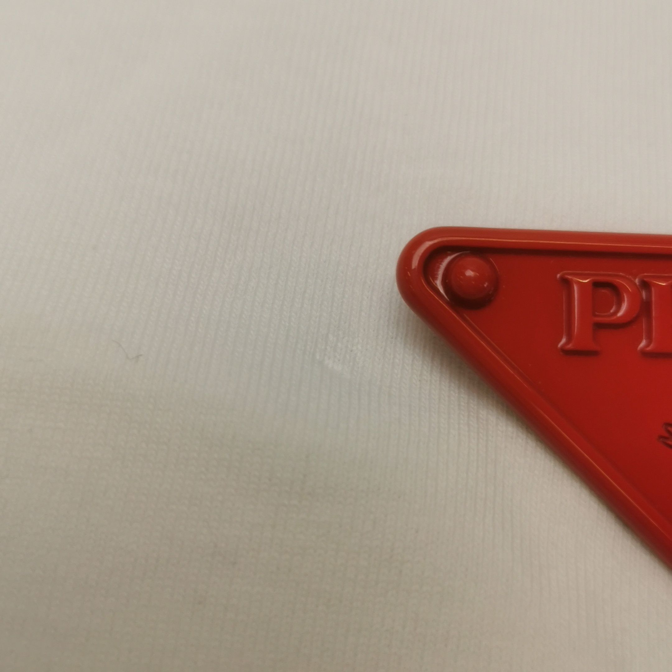 Prada Prada Triangle Logo T-Shirt S Size S / US 4 / IT 40 - 10 Thumbnail