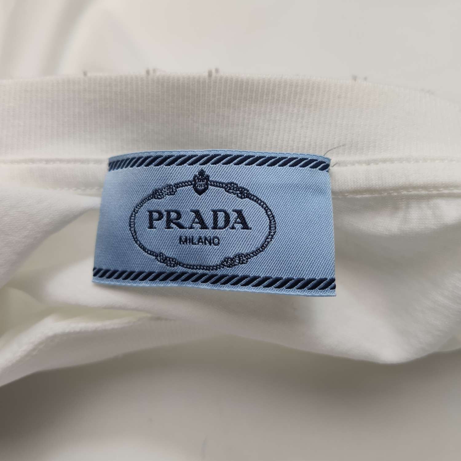 Prada Prada Sequin Triangle Logo T-Shirt Size L Size L / US 10 / IT 46 - 5 Thumbnail