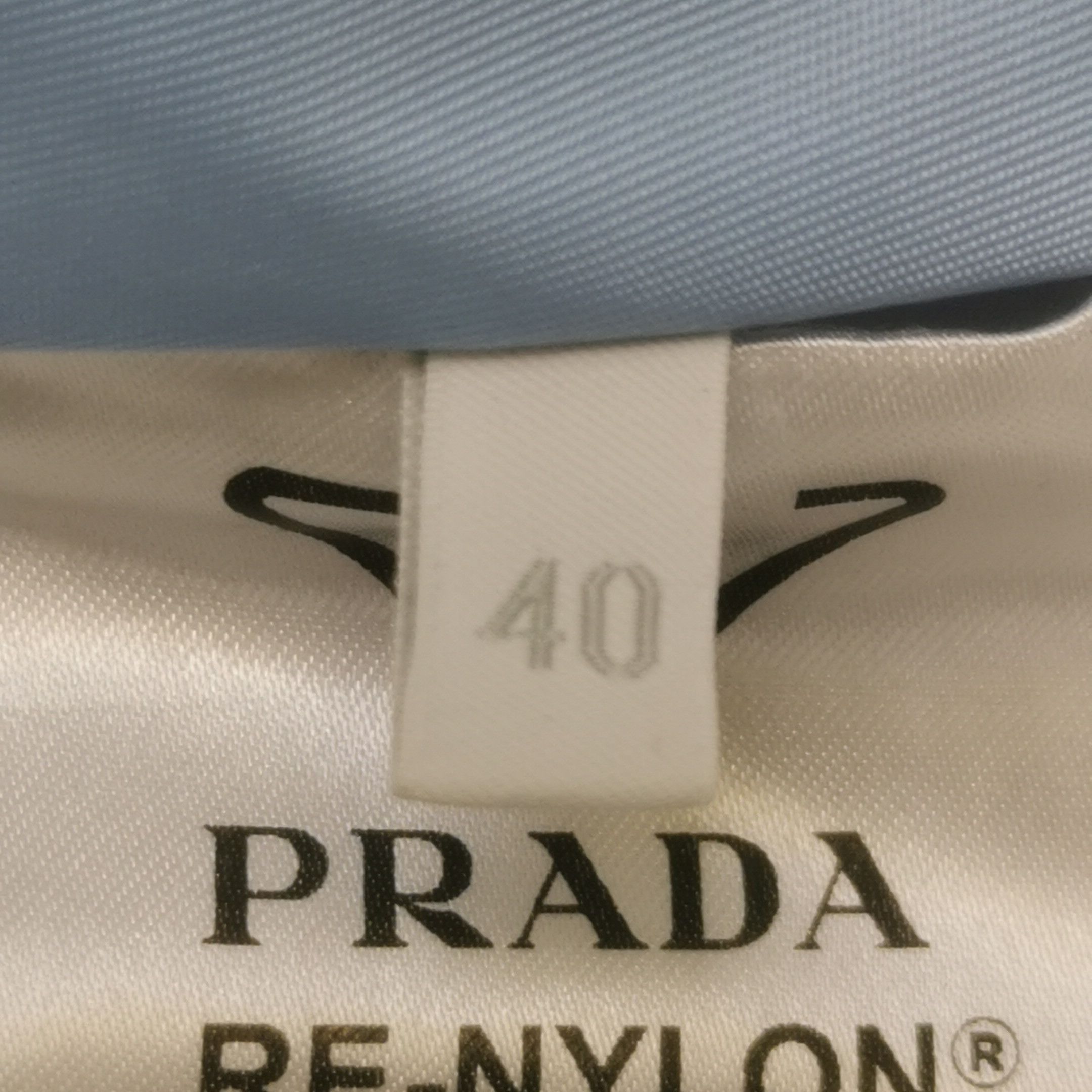 Prada Prada Triangle Logo Crop Top IT 40 Size S / US 4 / IT 40 - 6 Thumbnail