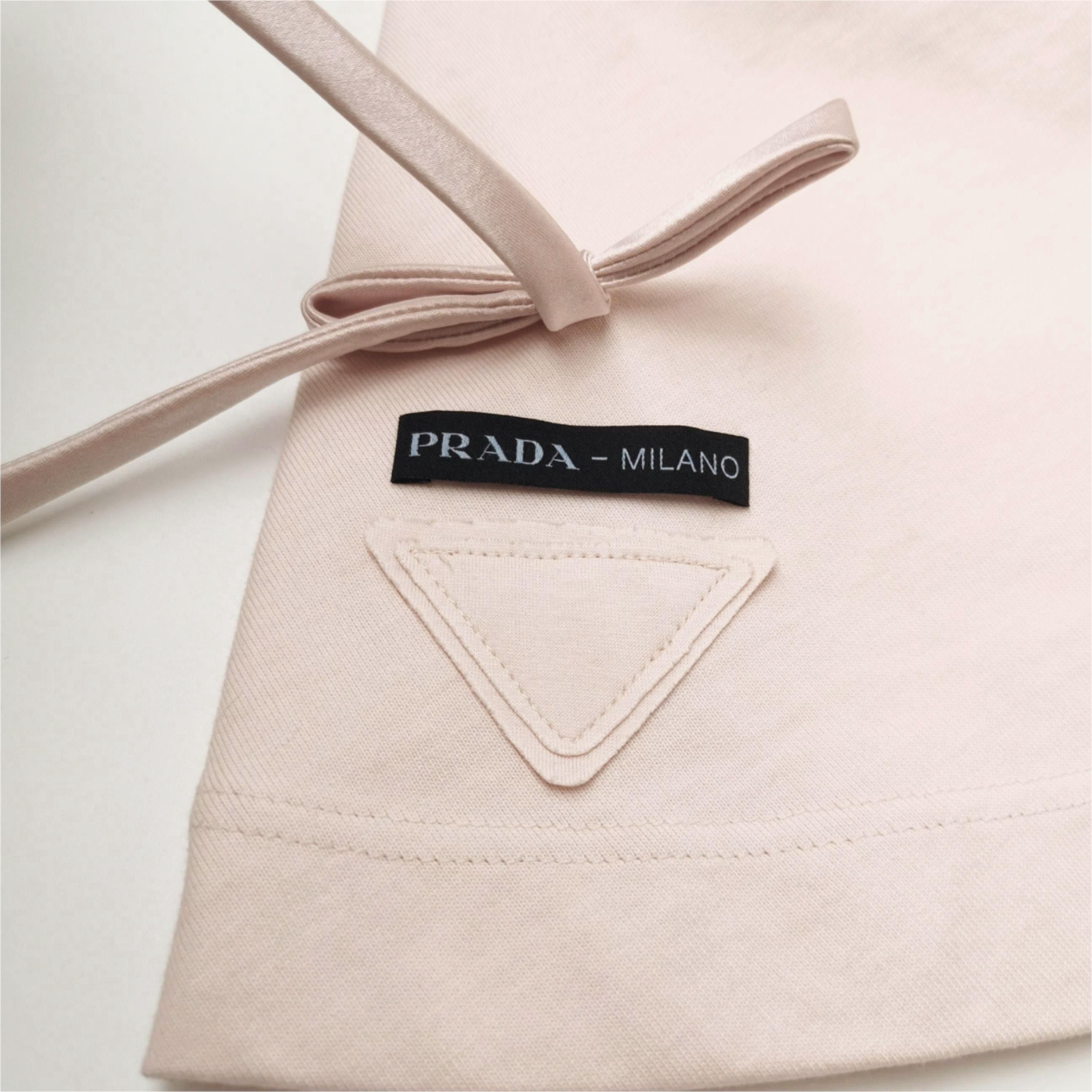 Prada Prada Bow Logo Skirt Size 38 Size 26" / US 2 / IT 38 - 3 Thumbnail
