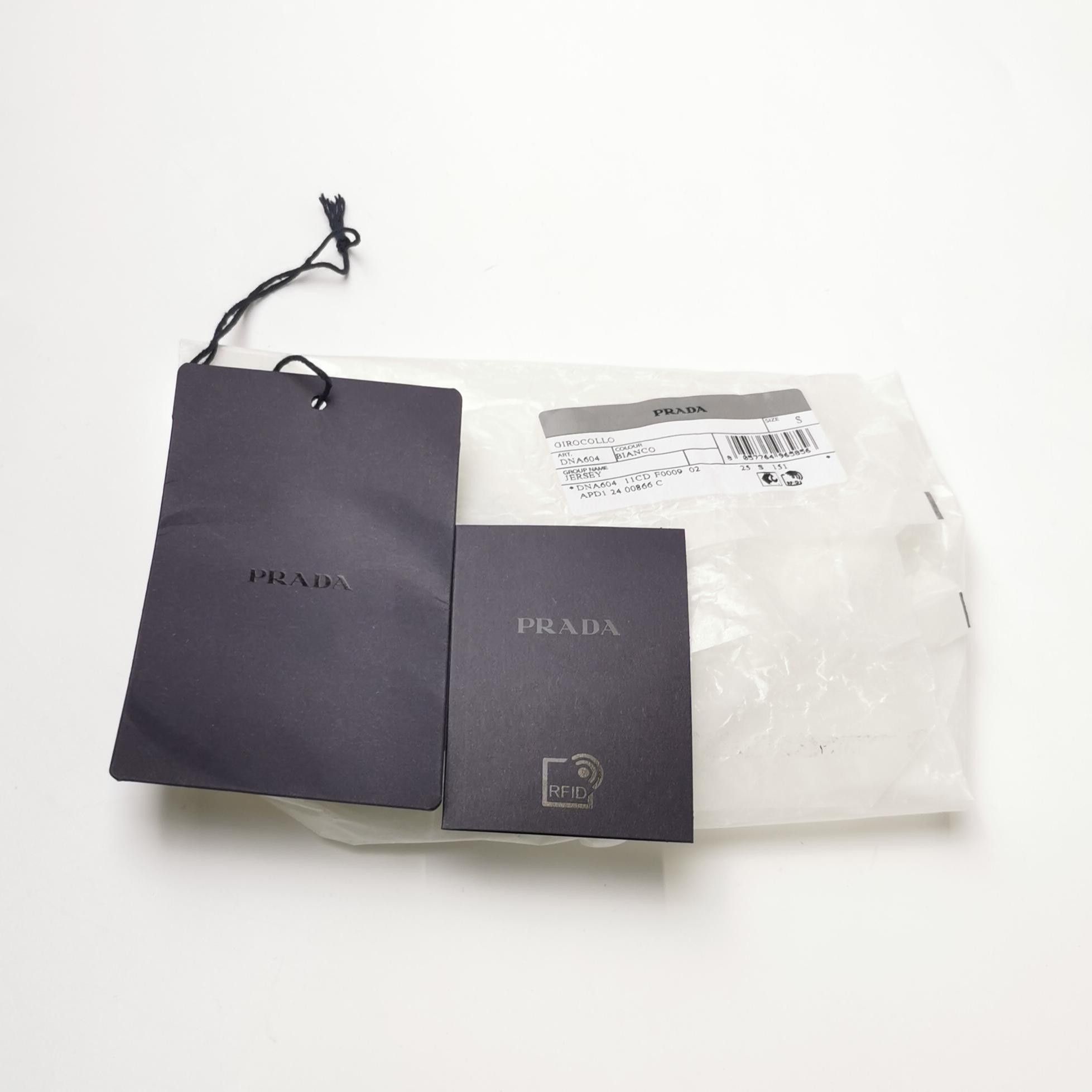 Prada Prada White Cotton T-Shirt Size S Size US S / EU 44-46 / 1 - 3 Thumbnail