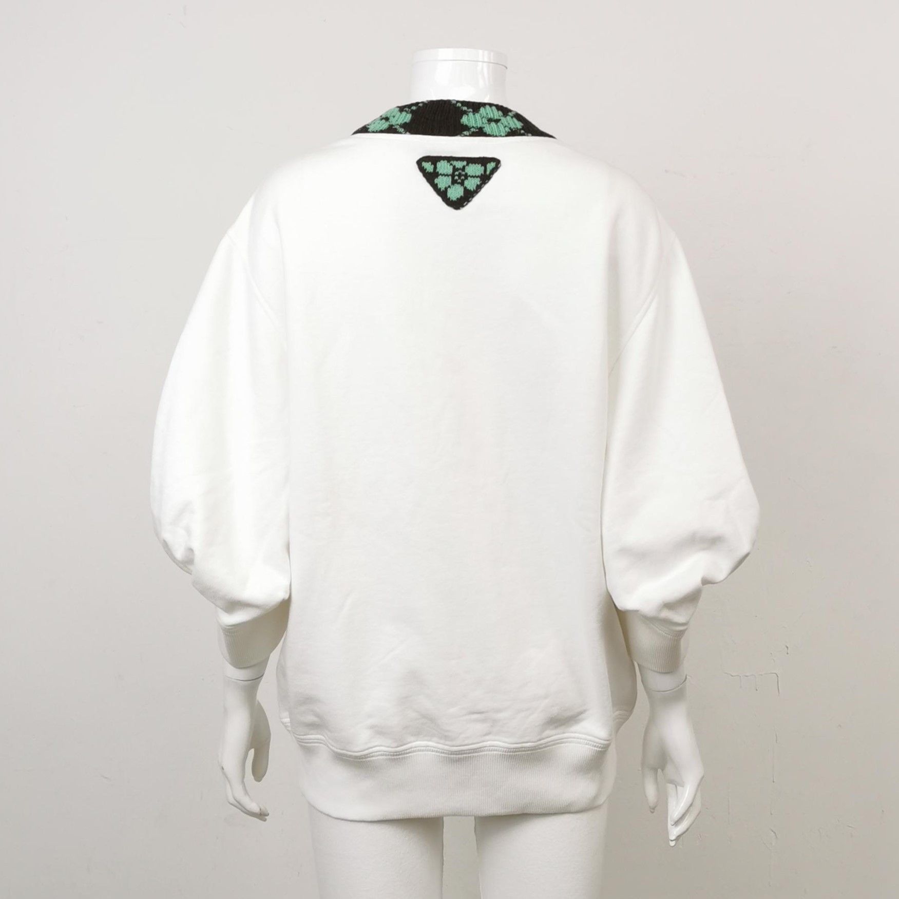 Prada Prada Contrast Collar Sweatshirt XS Size XS / US 0-2 / IT 36-38 - 2 Thumbnail