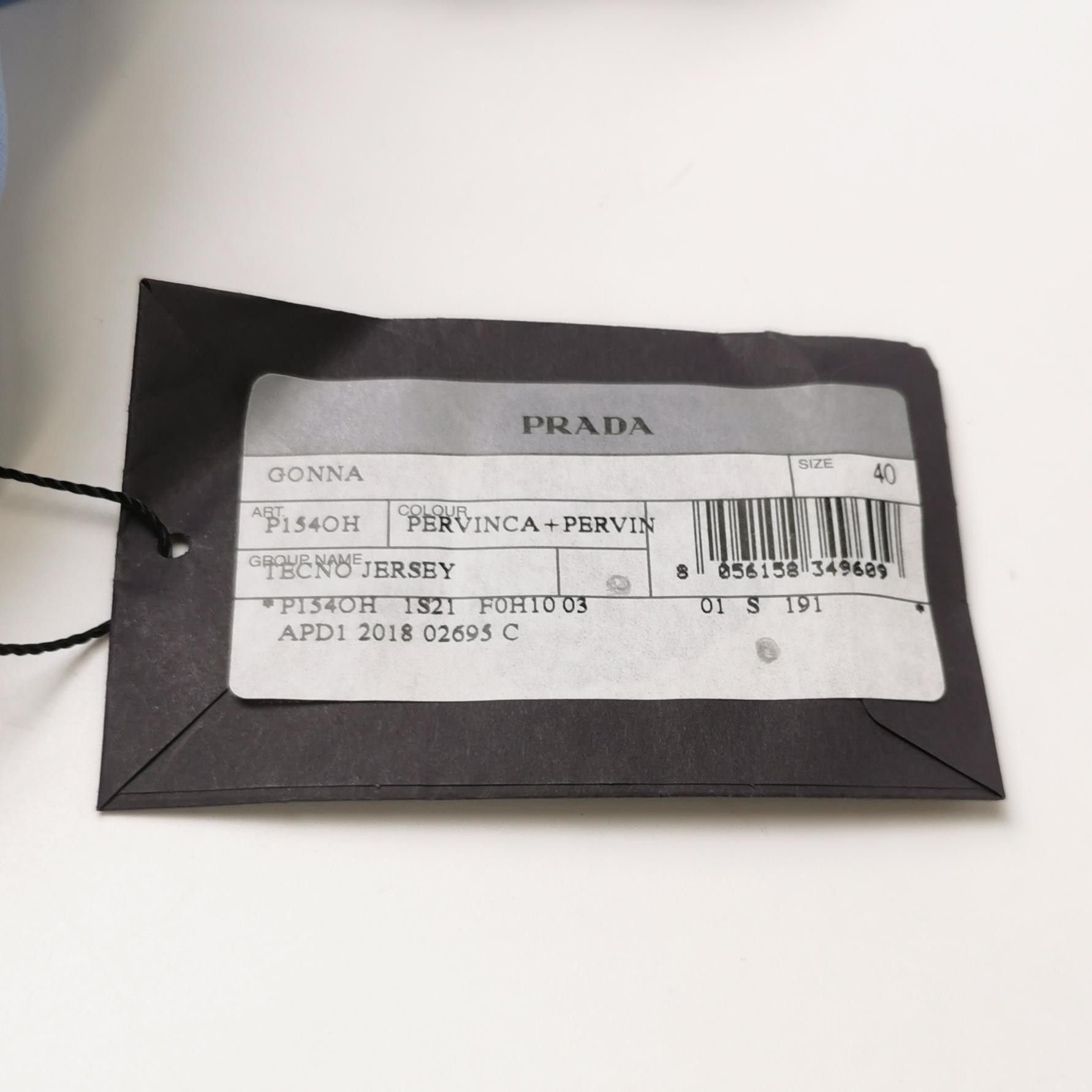 Prada Prada Logo Patch Tecno Jersey Mini Skirt Size 40 Size 27" / US 4 / IT 40 - 5 Thumbnail