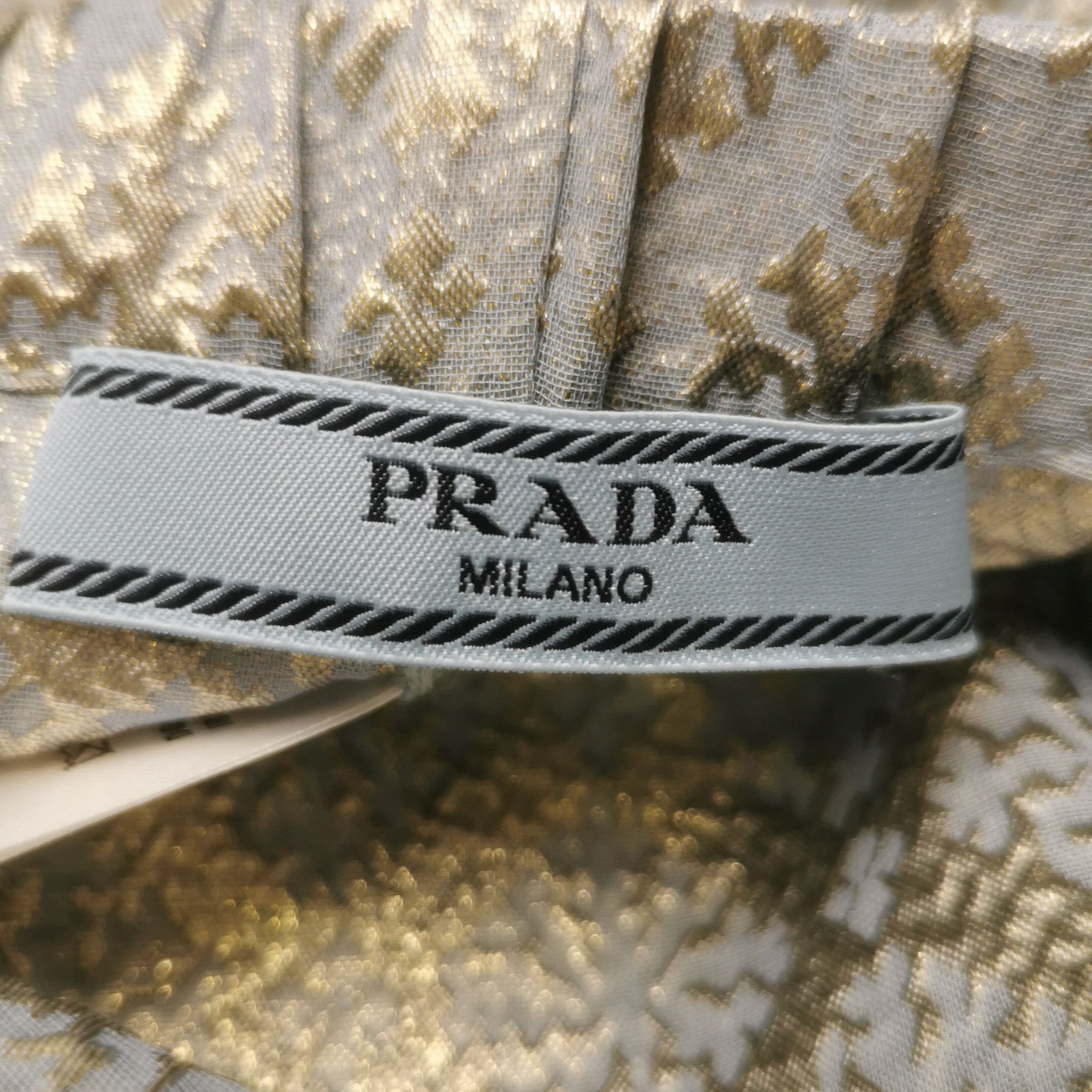 Prada Prada Cloquet Lamé Shorts Size 36 Size 25" / US 0 / IT 36 - 4 Thumbnail