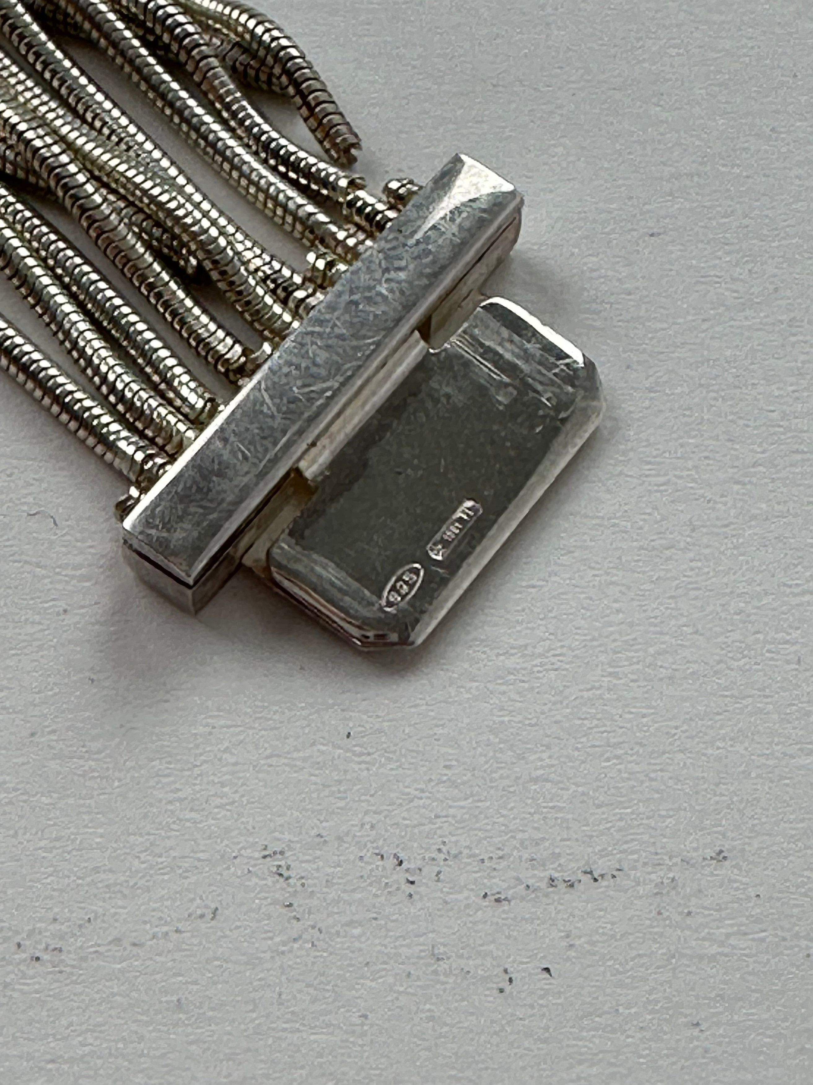 Gucci Vintage Logo Engraved Bracelet Silver Metal Size ONE SIZE - 6 Thumbnail