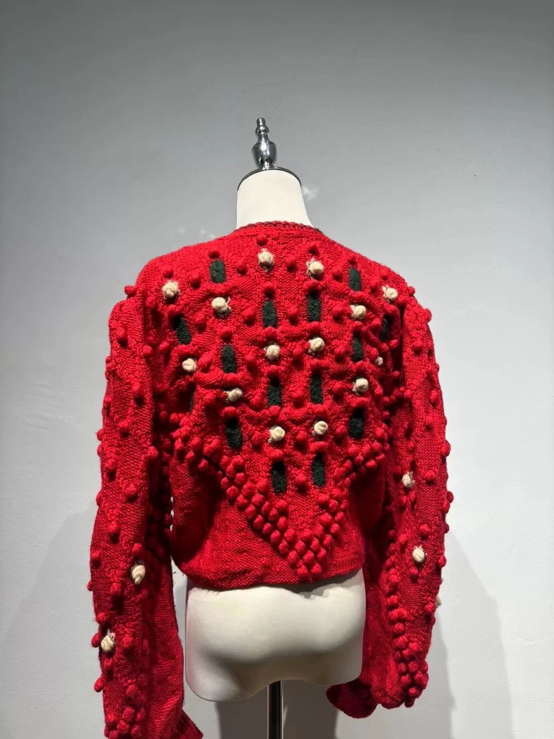 Gil Rodriguez GILCA PUTZ Vintage Hand-Embroidered Sweater Size M / US 6-8 / IT 42-44 - 7 Thumbnail