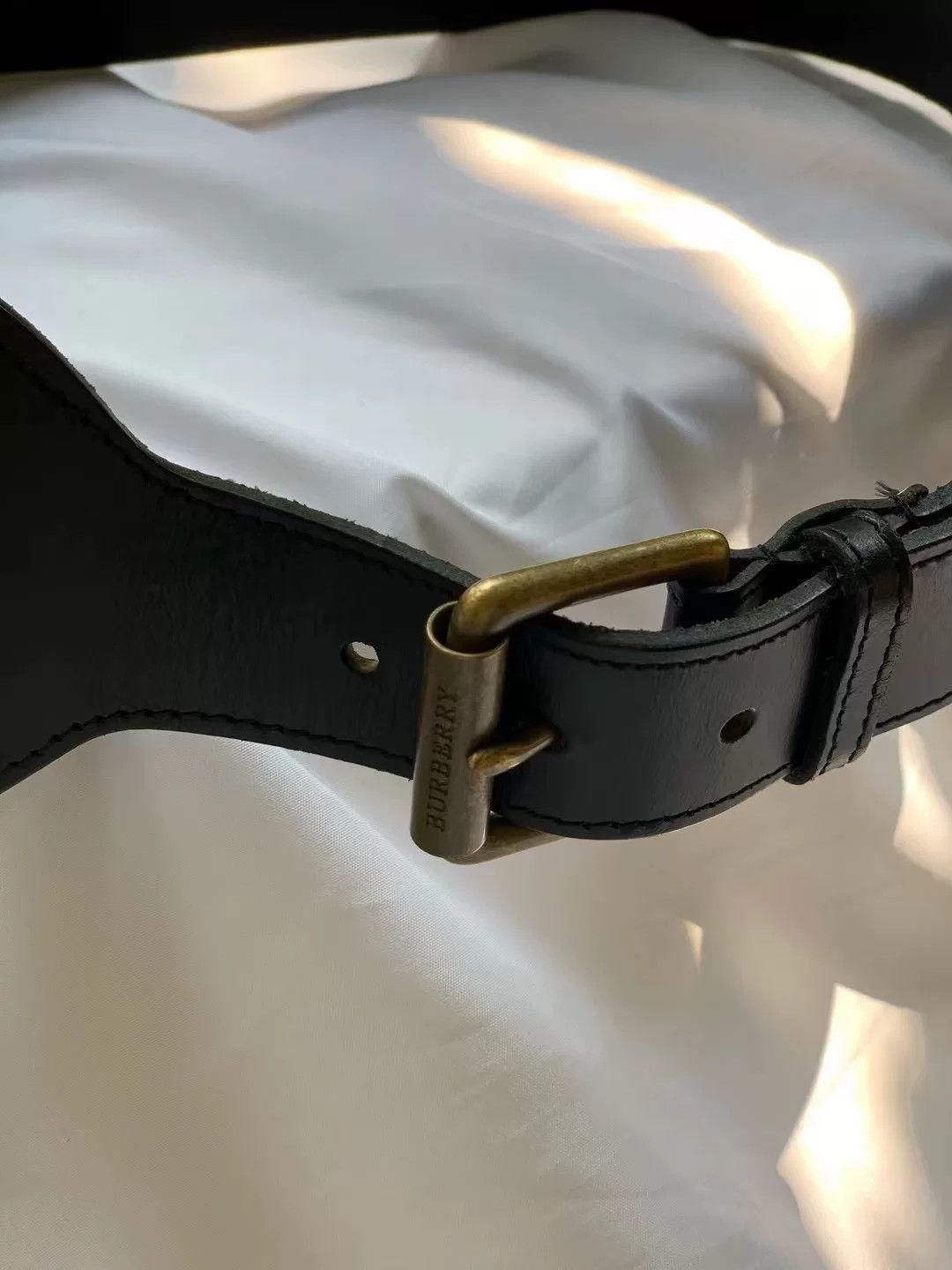 Burberry Burberry Vintage Leather Belt Size ONE SIZE - 9 Thumbnail