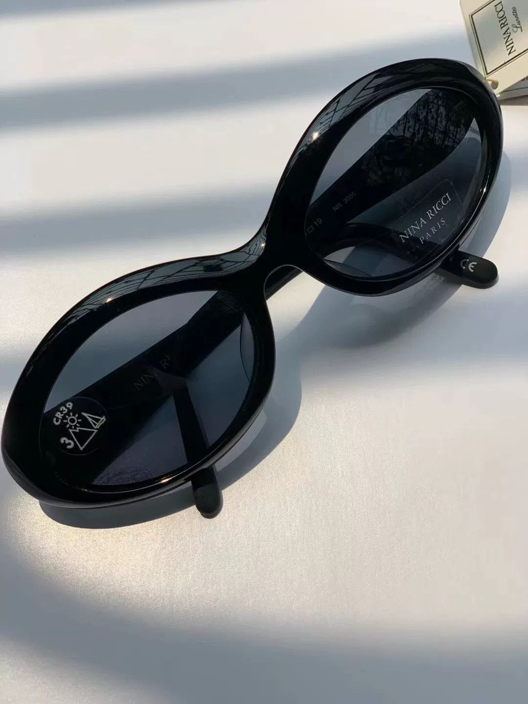 Nina Ricci Nina Ricci Vintage Sunglasses Size ONE SIZE - 4 Thumbnail