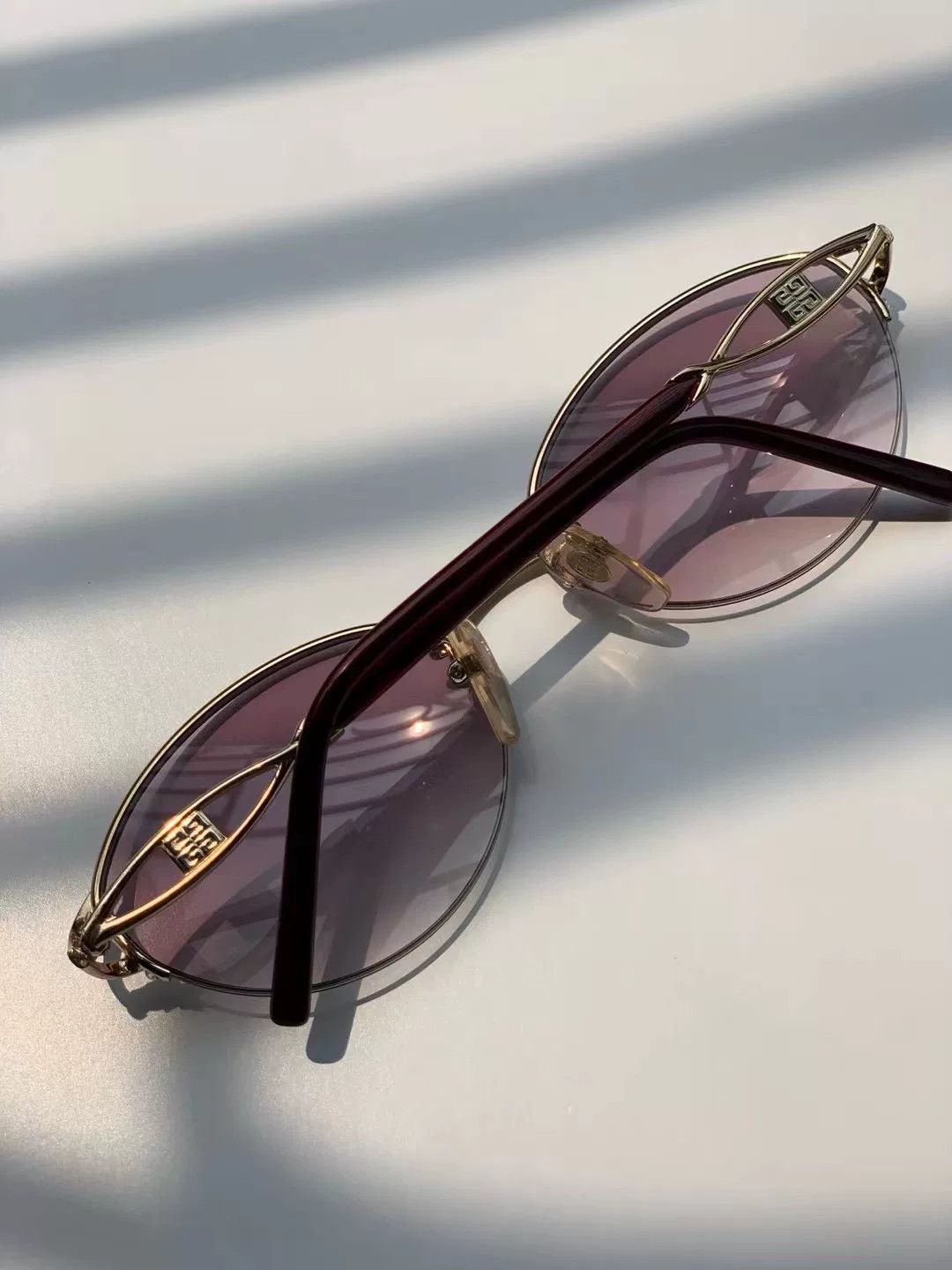 Givenchy Givenchy Vintage Women's Sunglasses Size ONE SIZE - 4 Thumbnail
