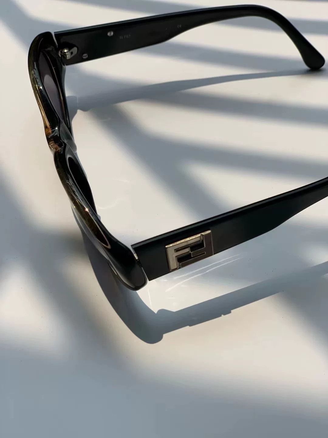 Fendi Vintage Fendi Sunglasses Size ONE SIZE - 9 Thumbnail