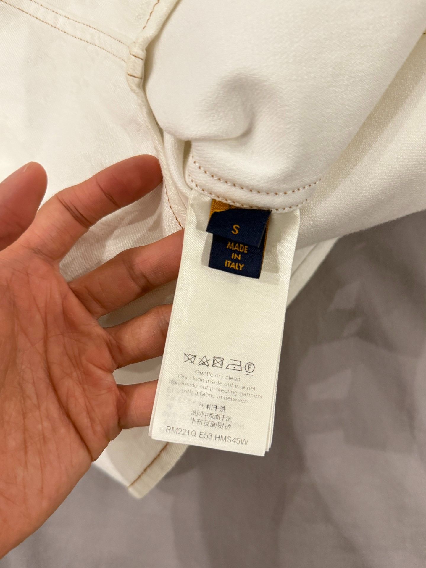 Louis Vuitton Louis Vuitton White Monogram Short-Sleeve Jacket Size US S / EU 44-46 / 1 - 5 Thumbnail