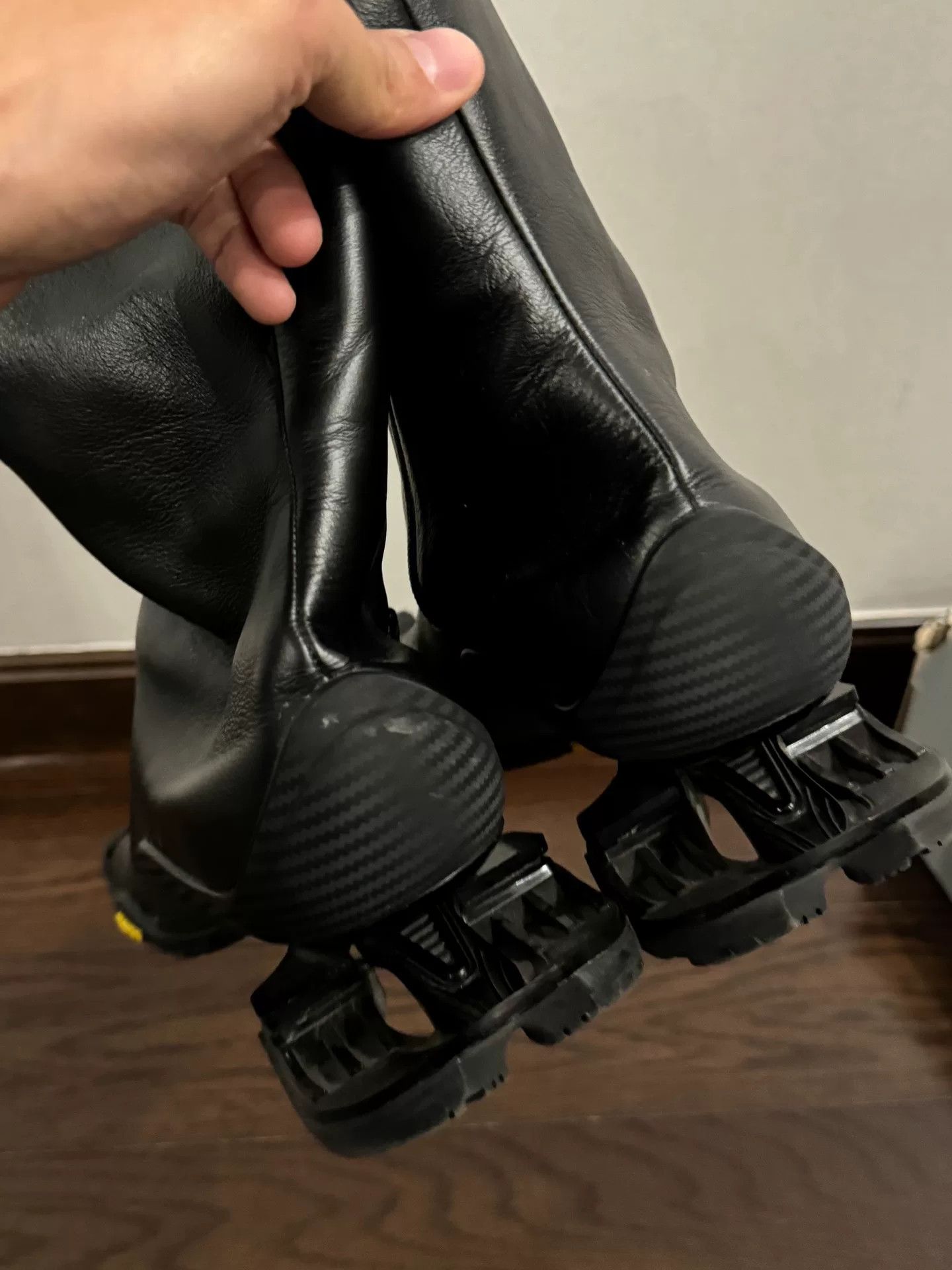 Balenciaga Balenciaga All-Leather Five-Finger Short Boots Size US 10 / EU 43 - 5 Thumbnail