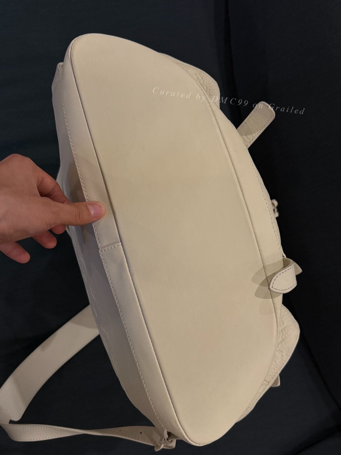 Louis Vuitton LV Christopher Embossed White Backpack Size ONE SIZE - 5 Thumbnail