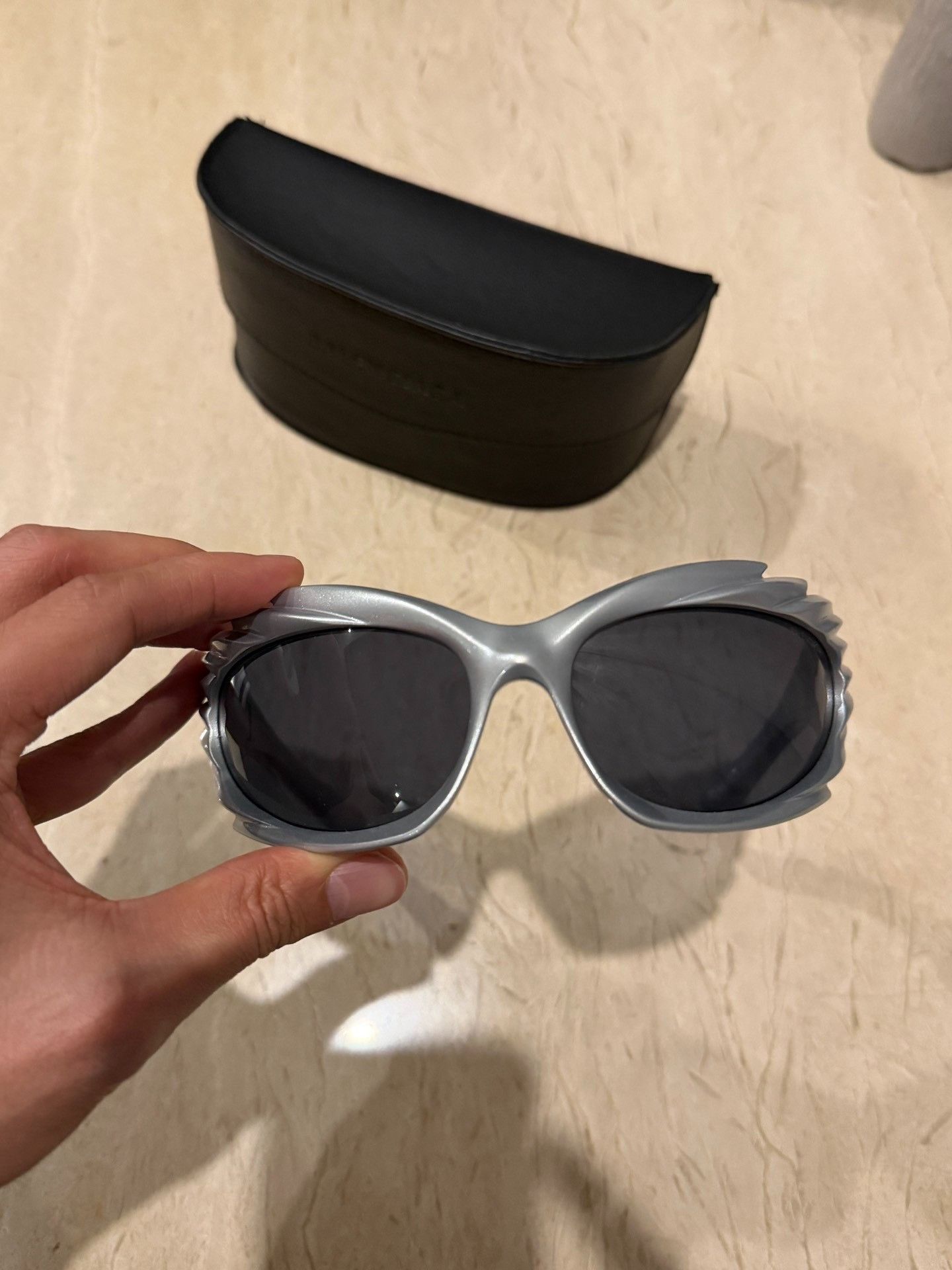 Balenciaga Balenciaga Sawtooth Silver Sunglasses Size ONE SIZE - 4 Thumbnail