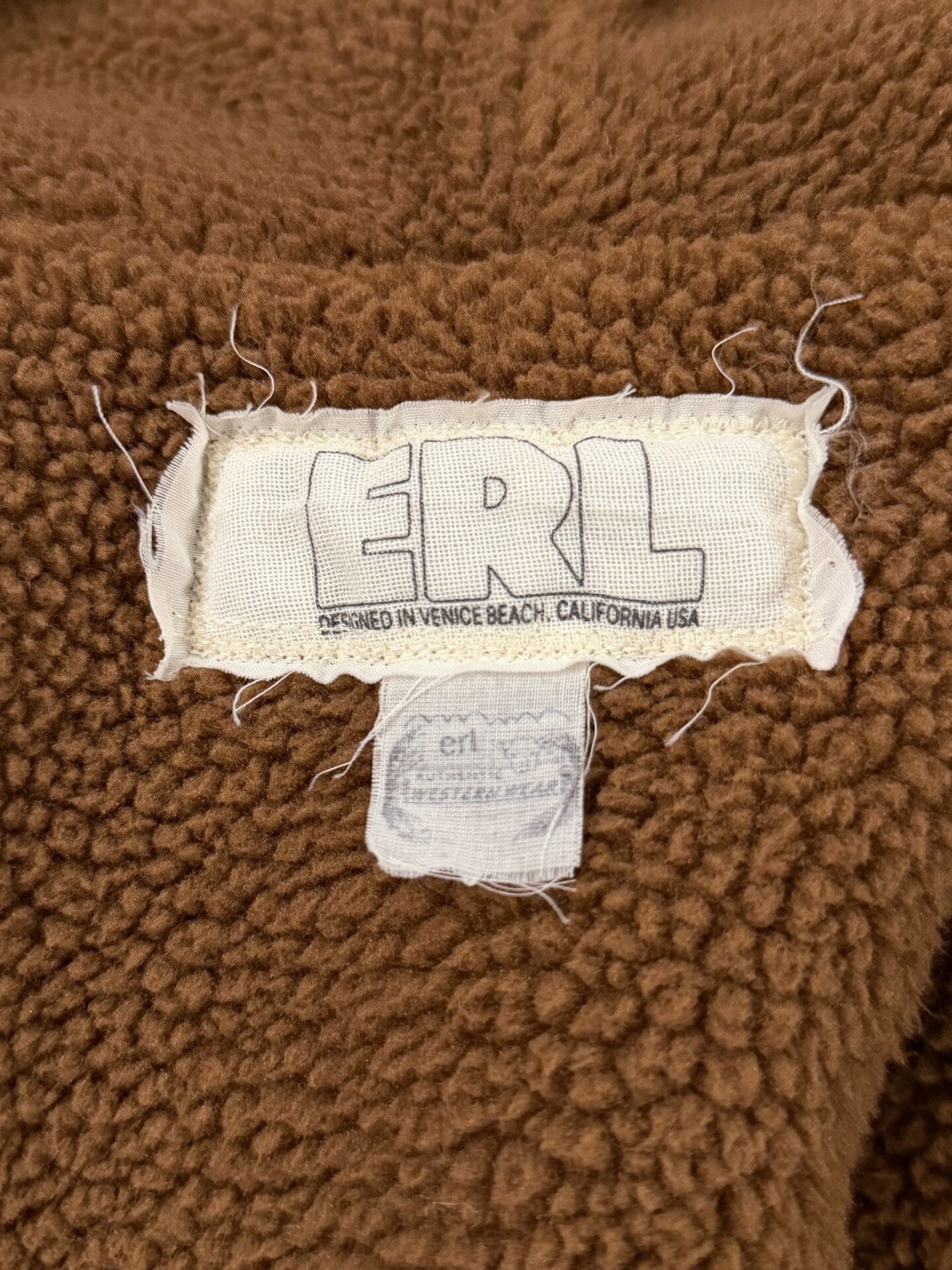 ERL ERL Brown Teddy Hoodie Size L / US 10 / IT 46 - 4 Thumbnail